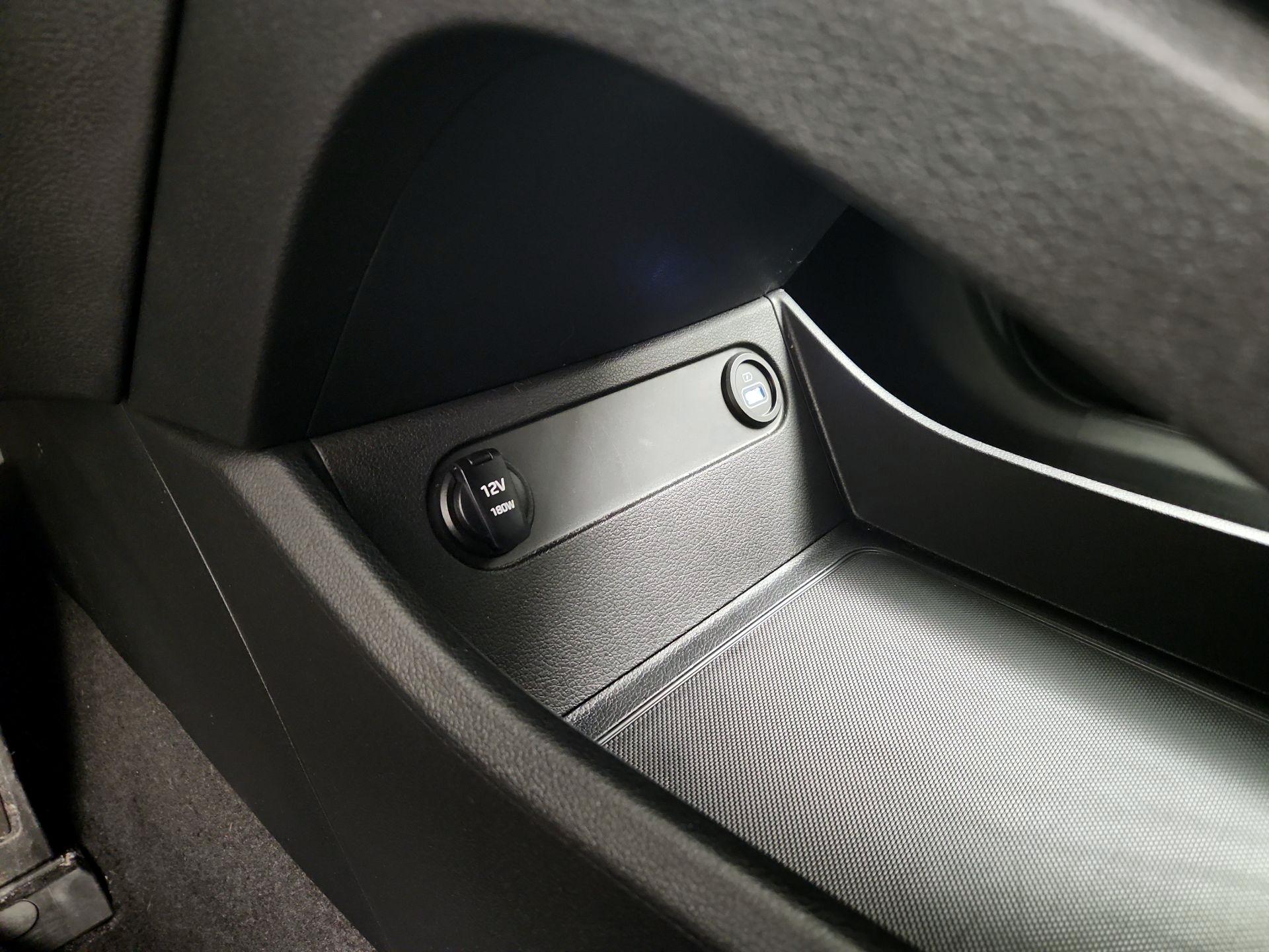 Thumbnail: 2023 Hyundai Santa Fe - 19