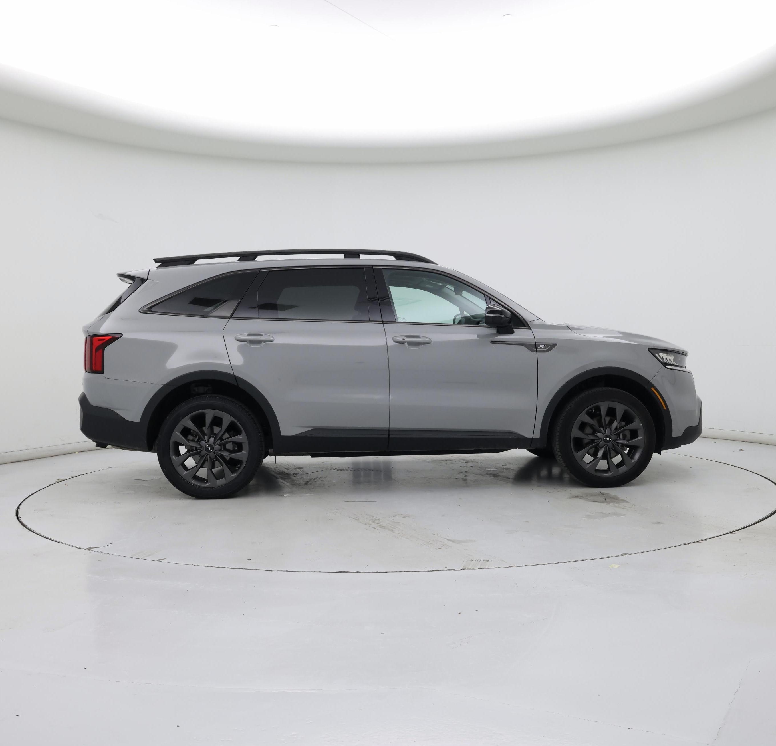 Thumbnail: 2023 Kia Sorento - 7