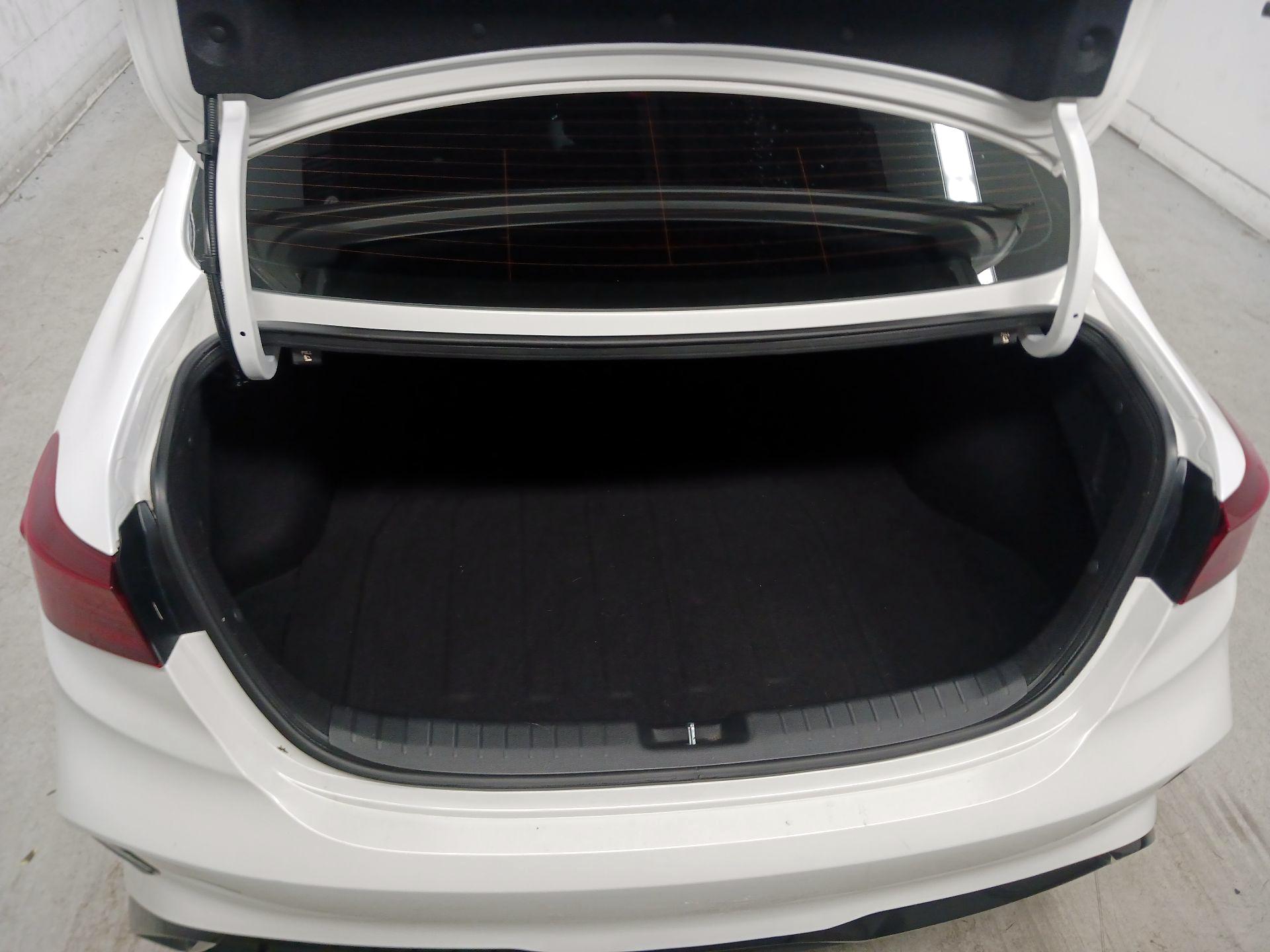 Thumbnail: 2023 Kia Forte - 18