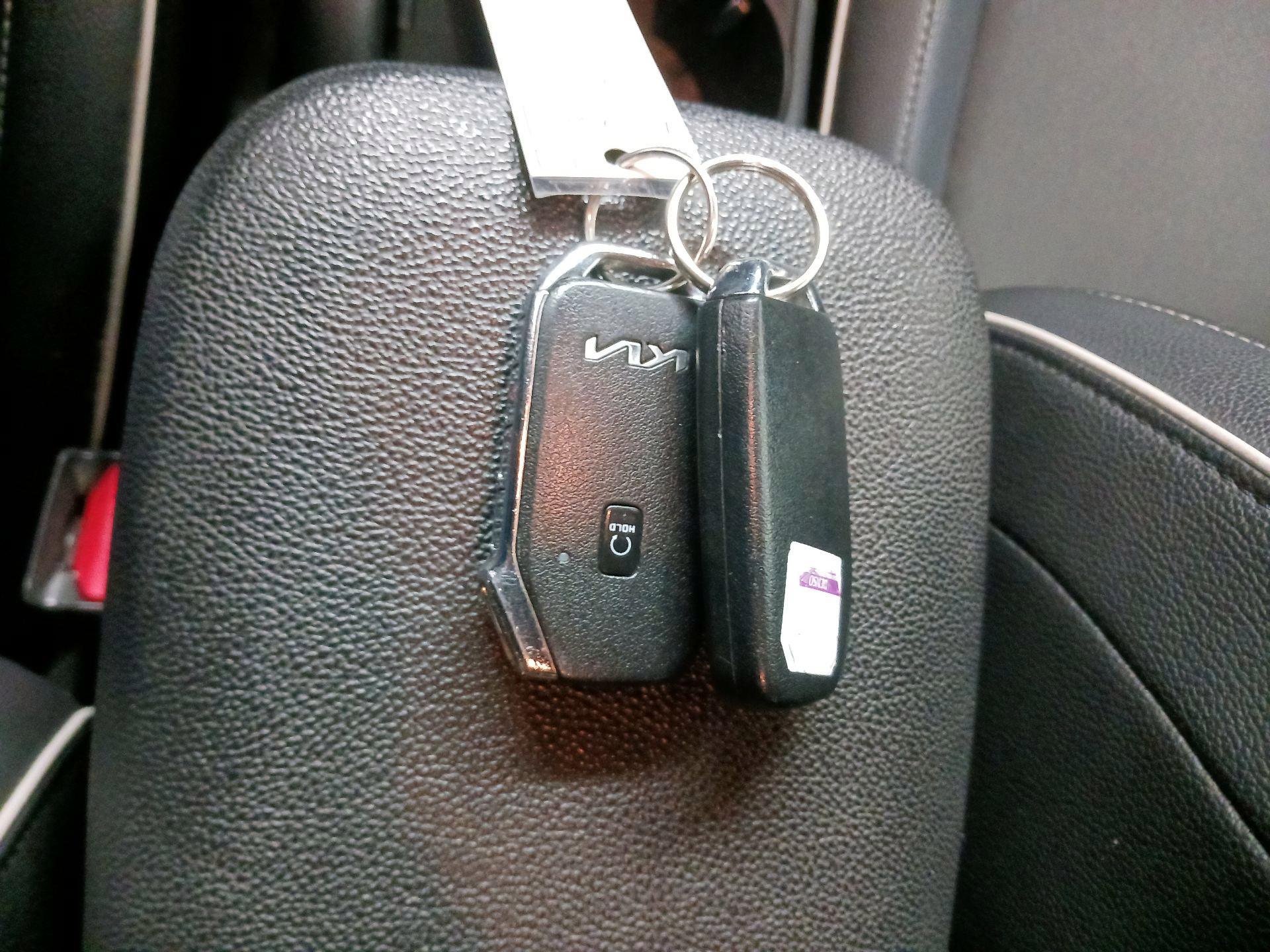 Thumbnail: 2023 Kia Forte - 20