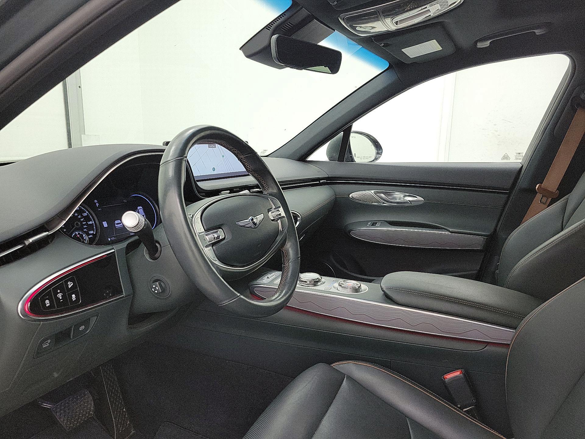 Thumbnail: 2023 Genesis GV70 - 11