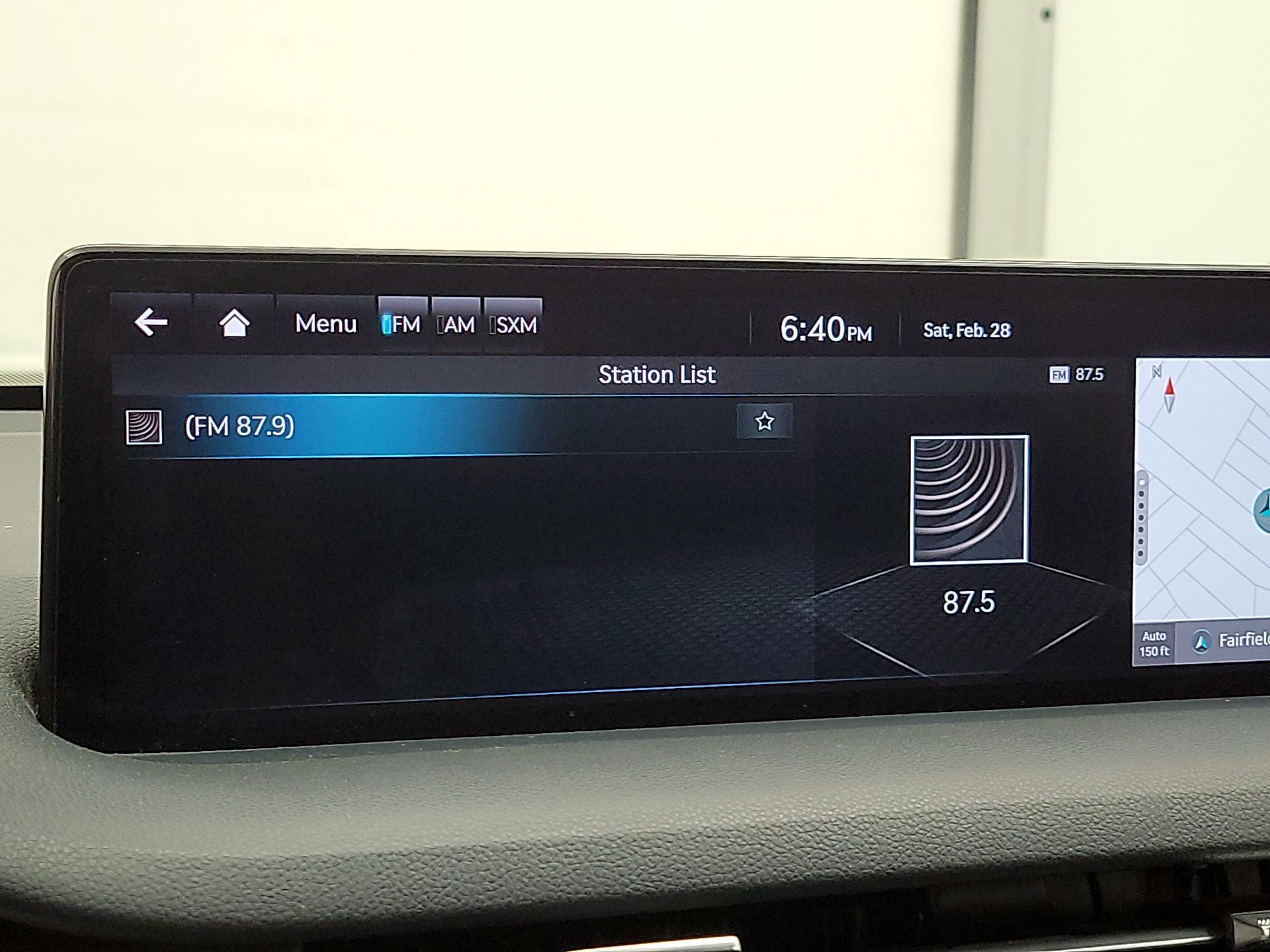 Thumbnail: 2023 Genesis GV70 - 16