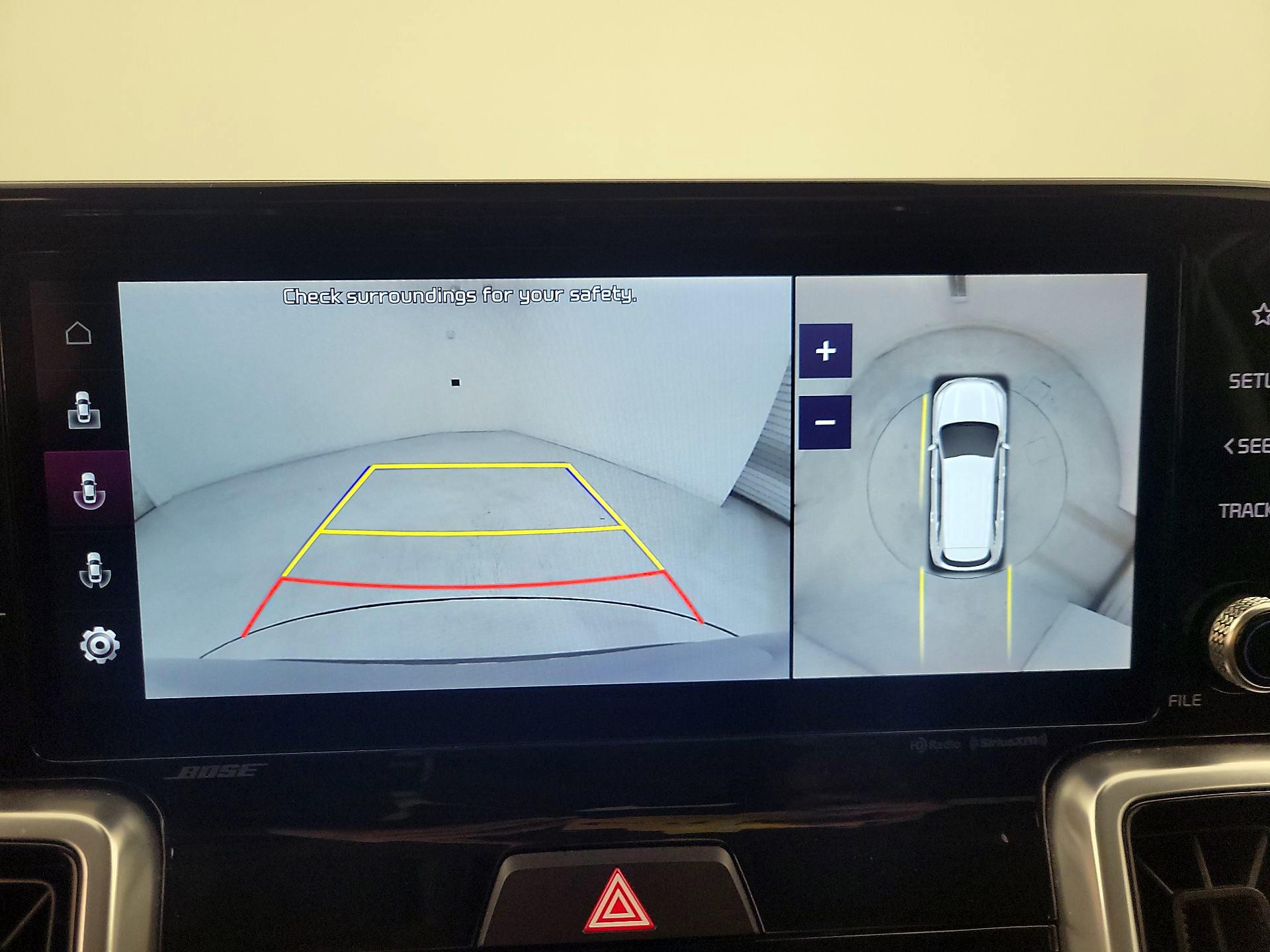 Thumbnail: 2022 Kia Sorento - 15