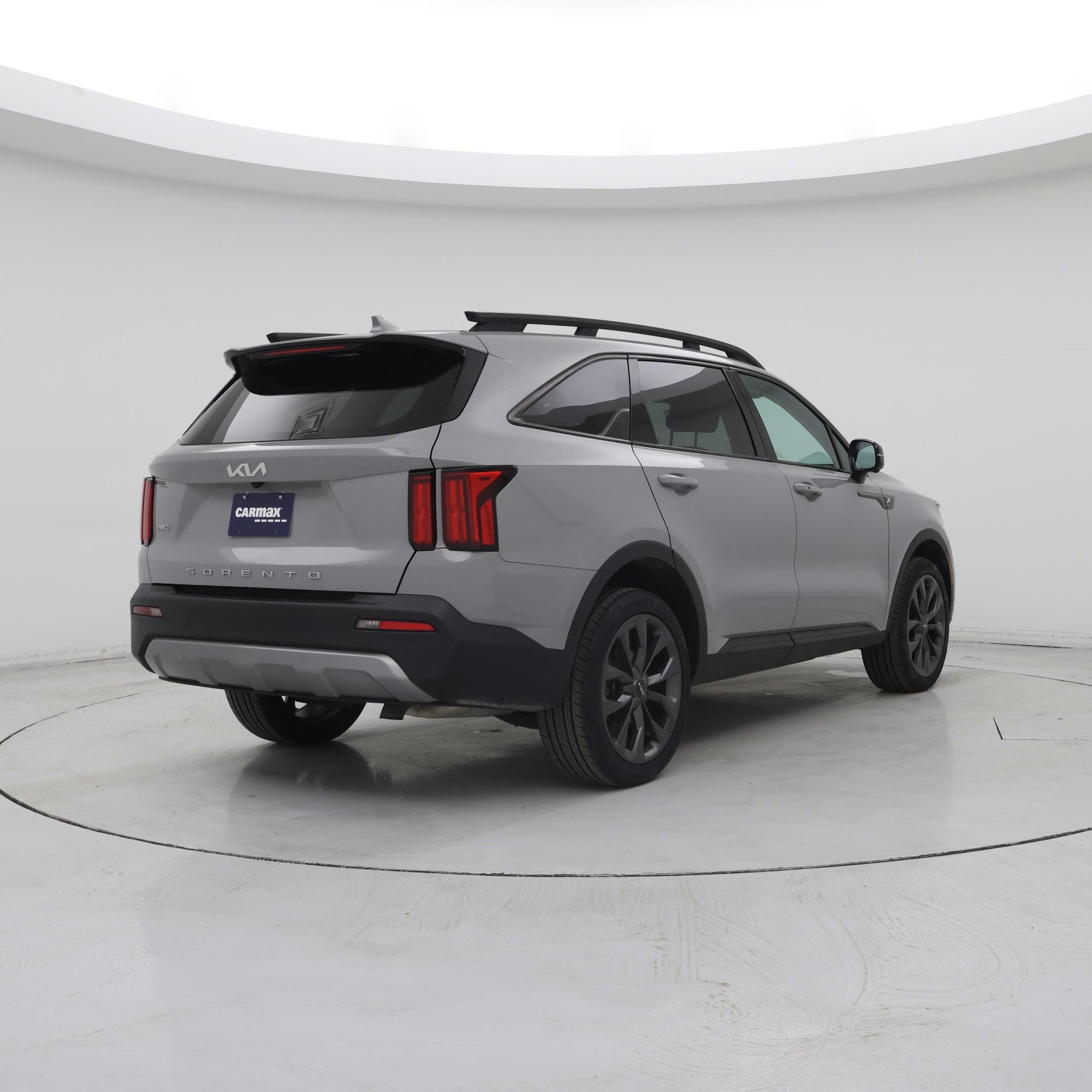 Thumbnail: 2022 Kia Sorento - 8