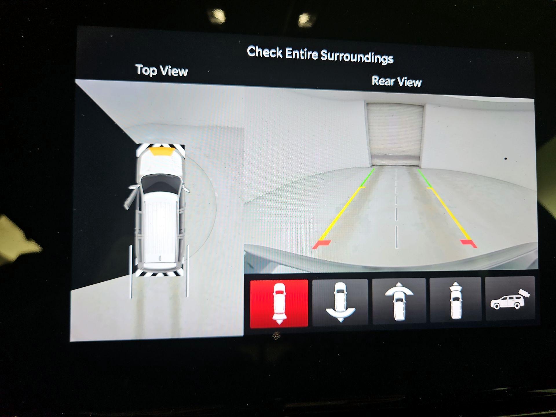 Thumbnail: 2024 Jeep Wagoneer - 15