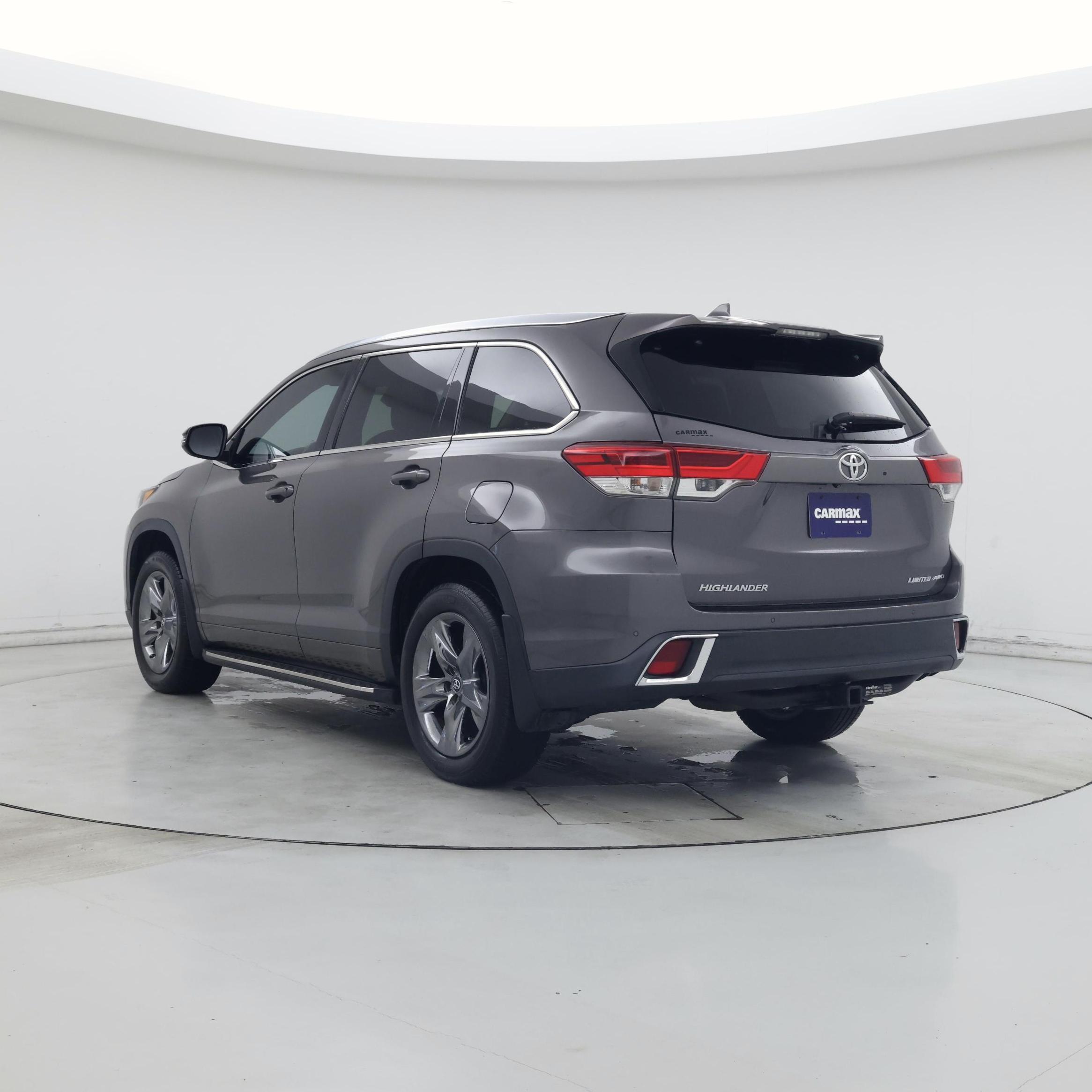 Thumbnail: 2018 Toyota Highlander - 2