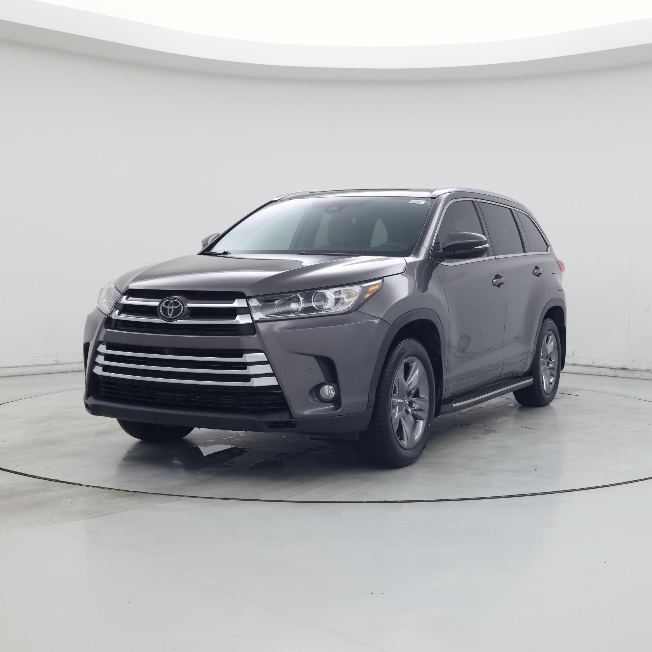Thumbnail: 2018 Toyota Highlander - 4