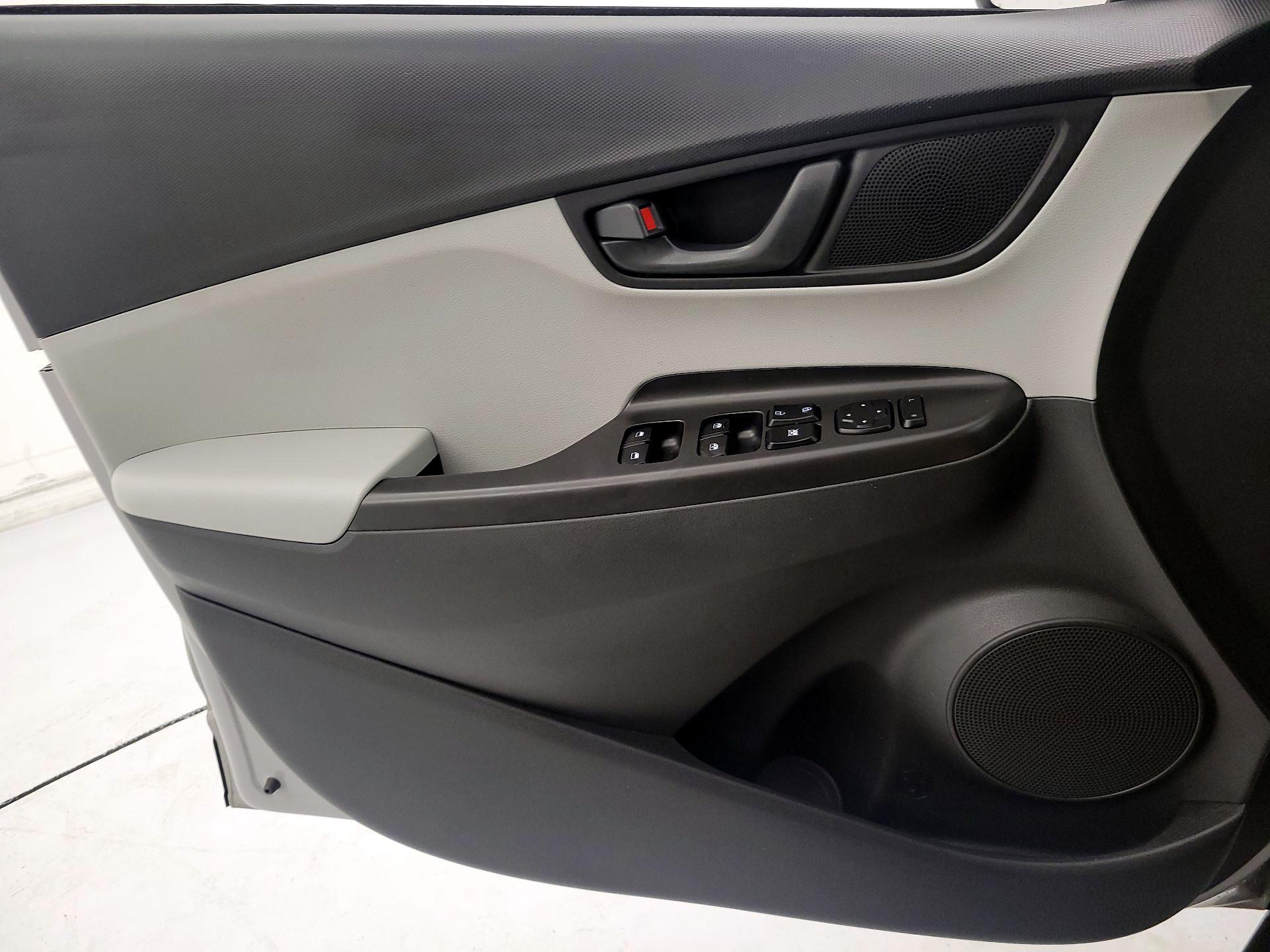 Thumbnail: 2023 Hyundai Kona - 12