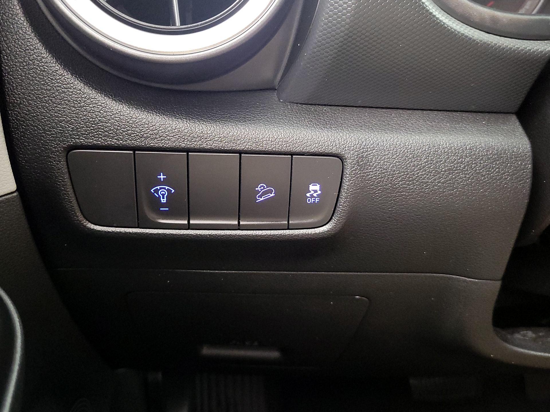 Thumbnail: 2023 Hyundai Kona - 13