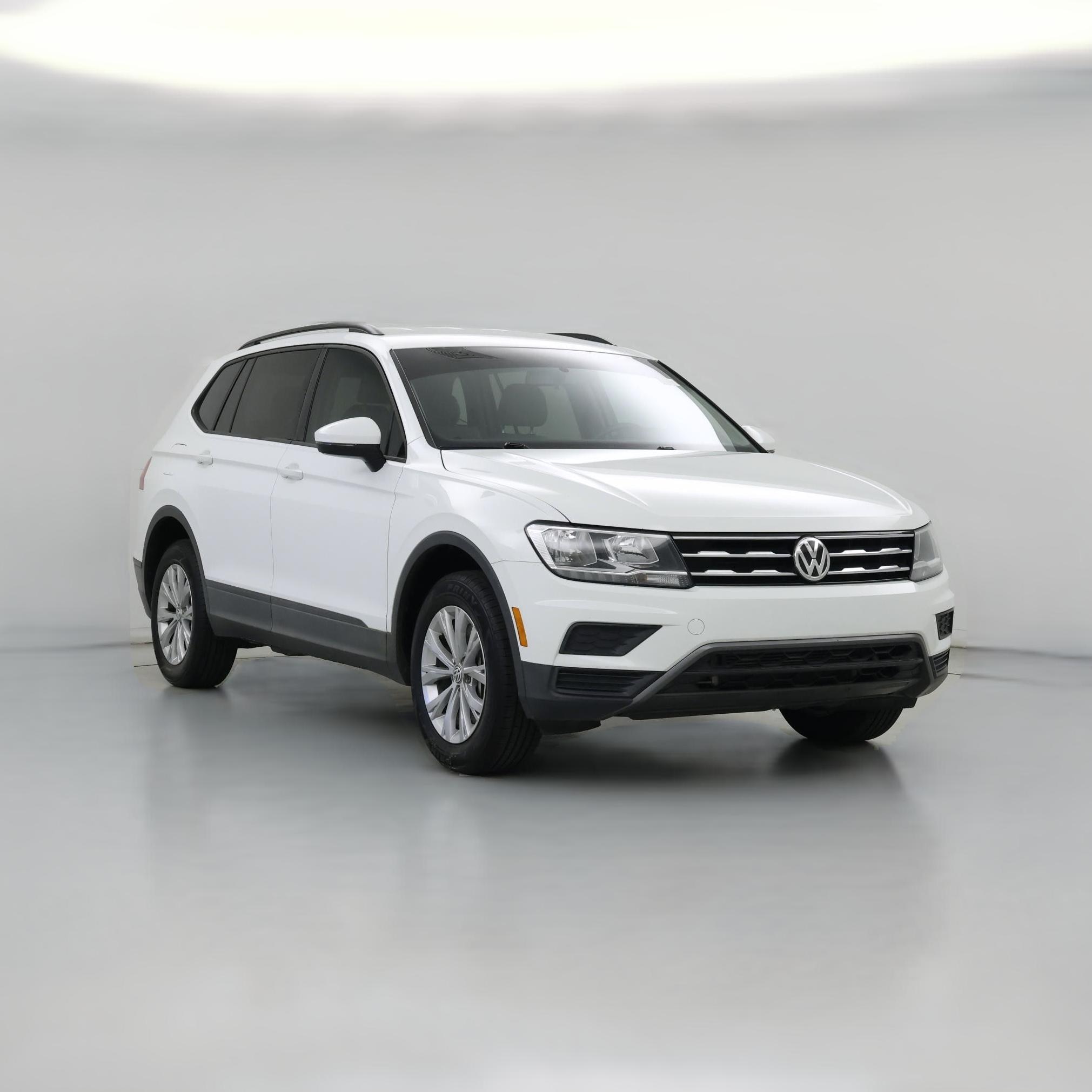Thumbnail: 2020 Volkswagen Tiguan - 1