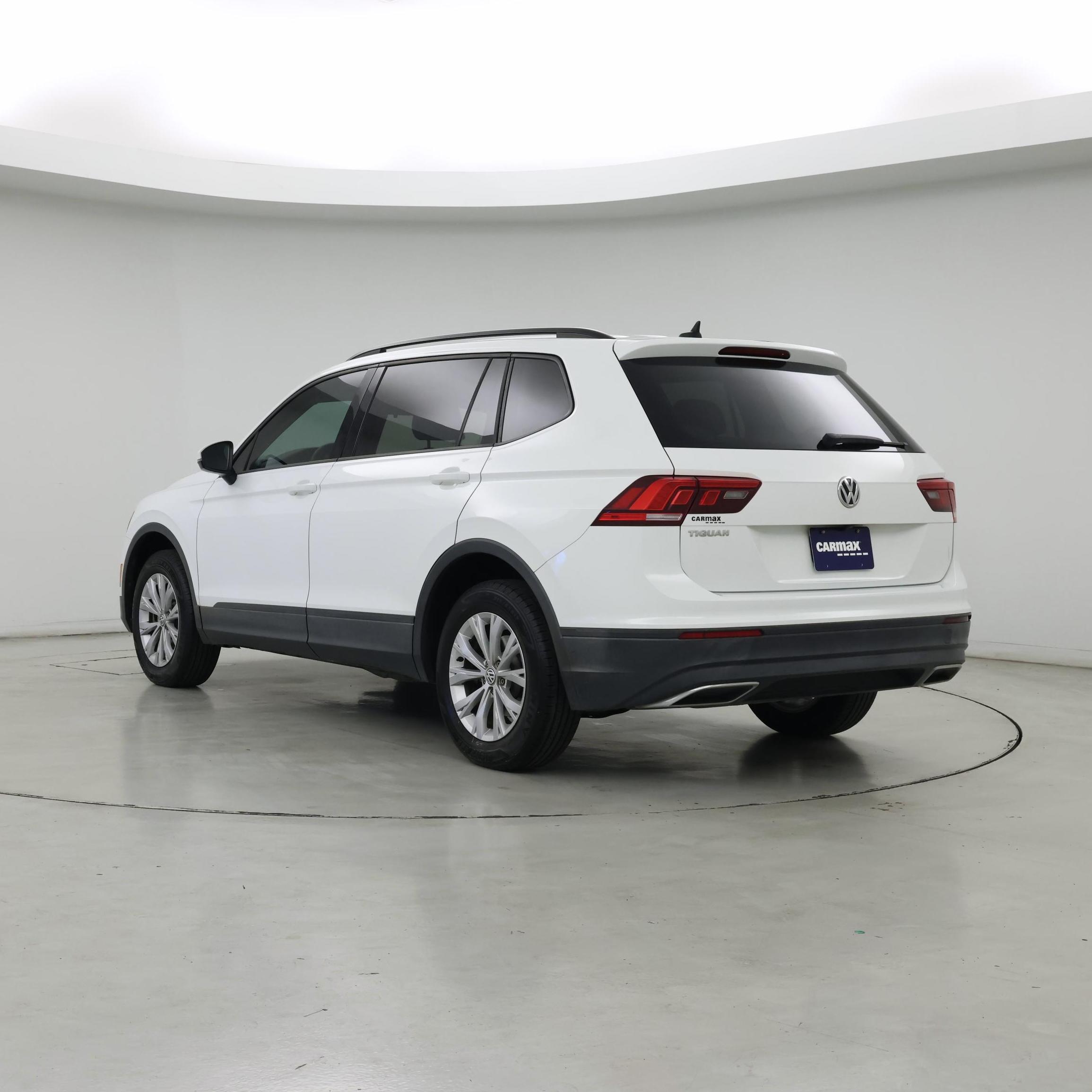 Thumbnail: 2020 Volkswagen Tiguan - 2