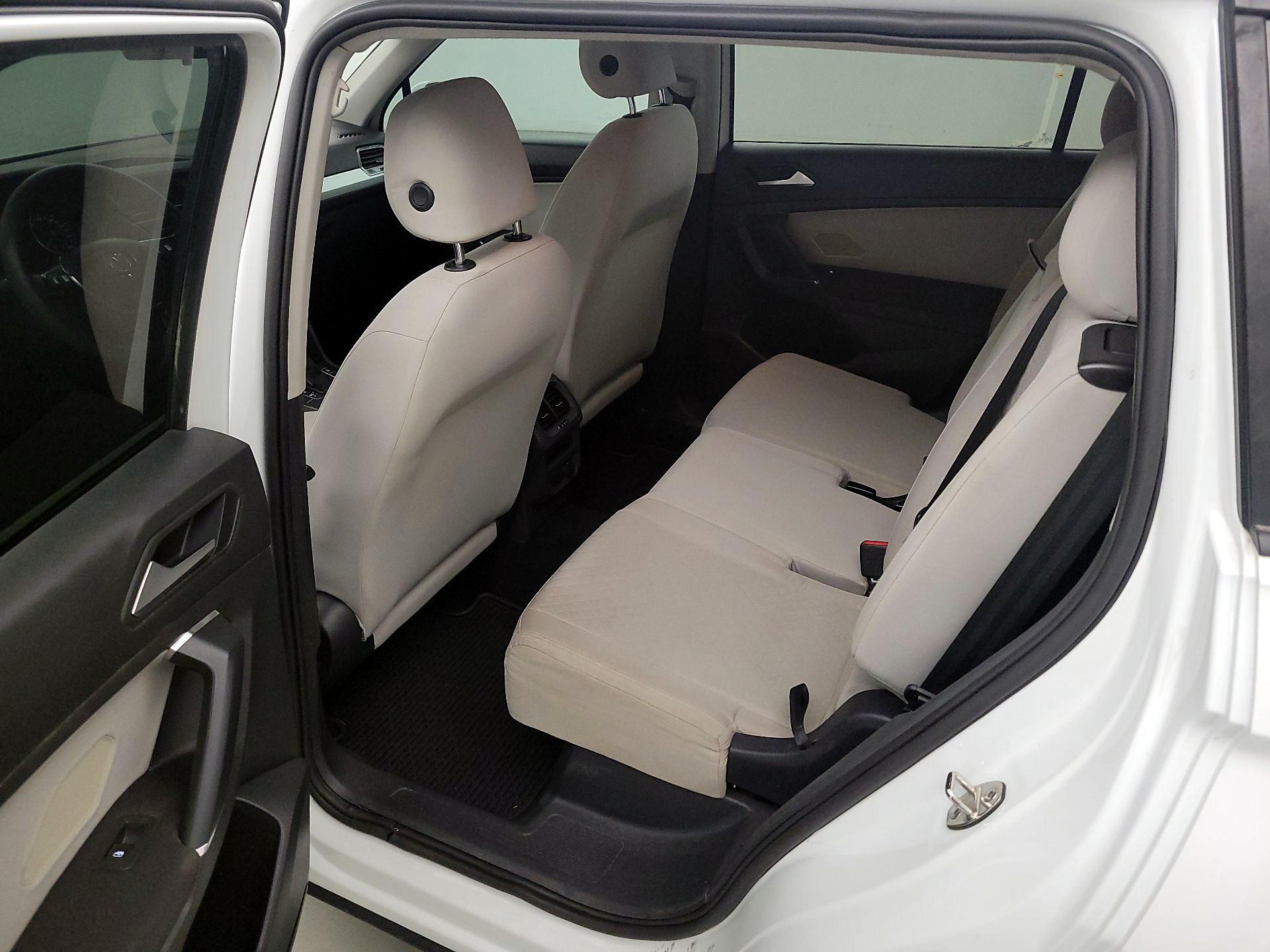 Thumbnail: 2020 Volkswagen Tiguan - 19