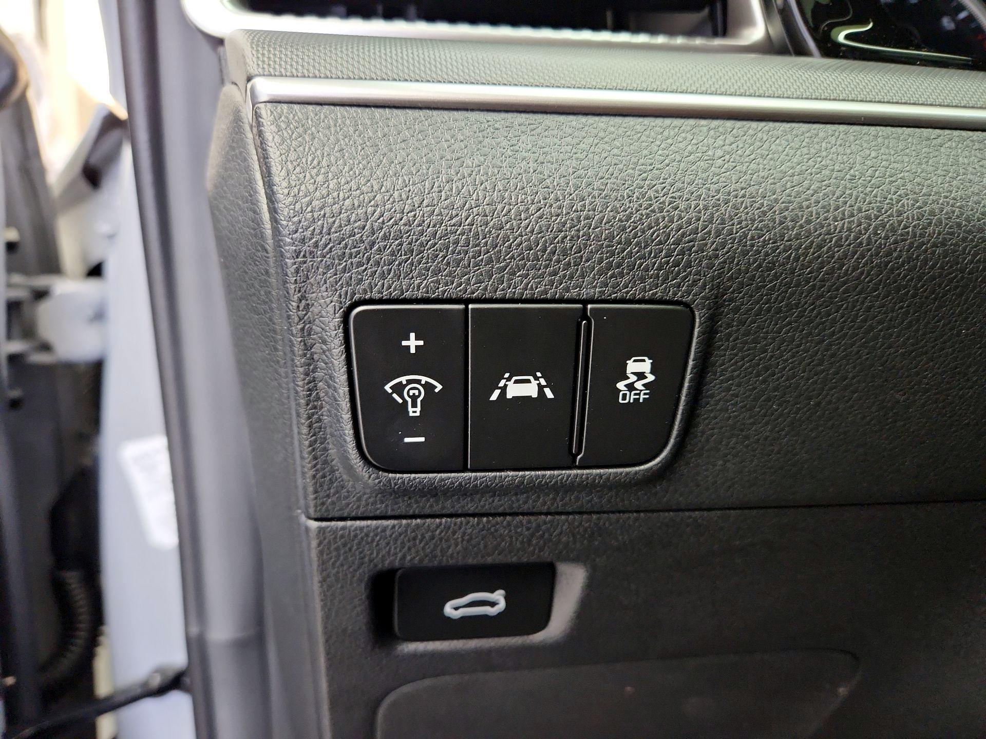 Thumbnail: 2024 Kia K5 - 13