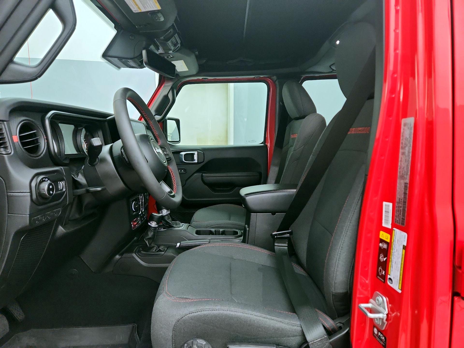 Thumbnail: 2024 Jeep Gladiator - 11