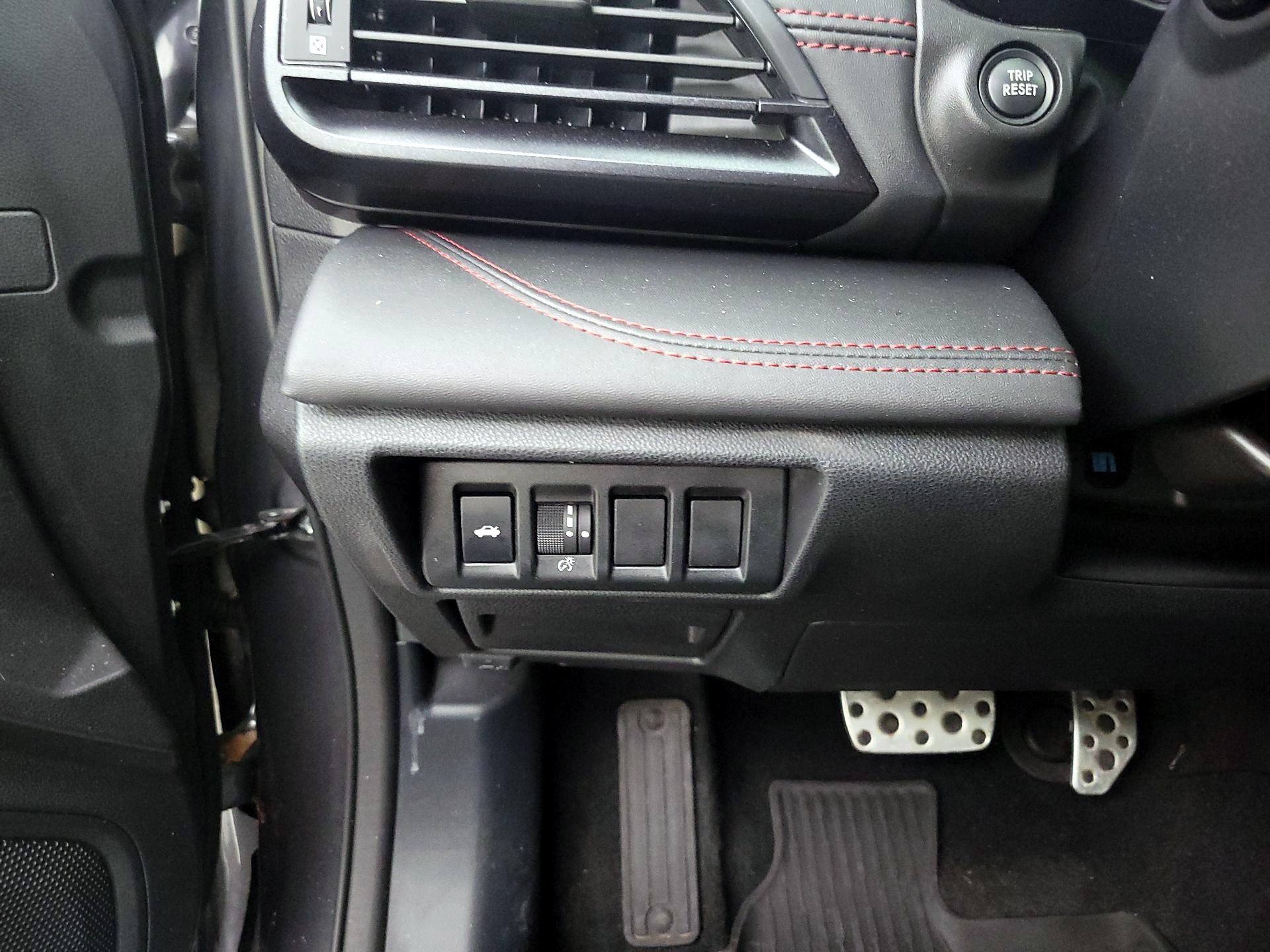 Thumbnail: 2023 Subaru Legacy - 13