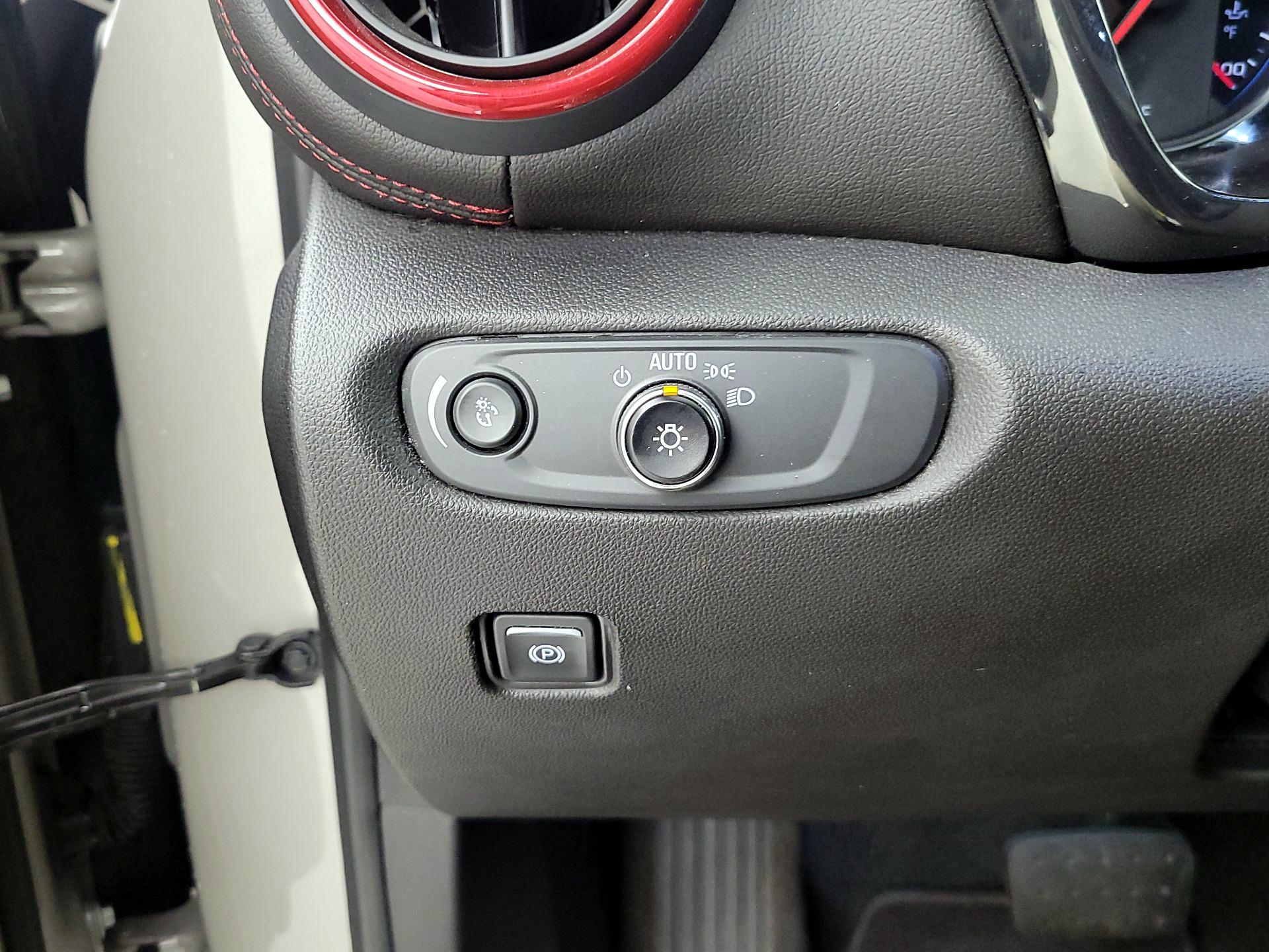 Thumbnail: 2021 Chevrolet Blazer - 13