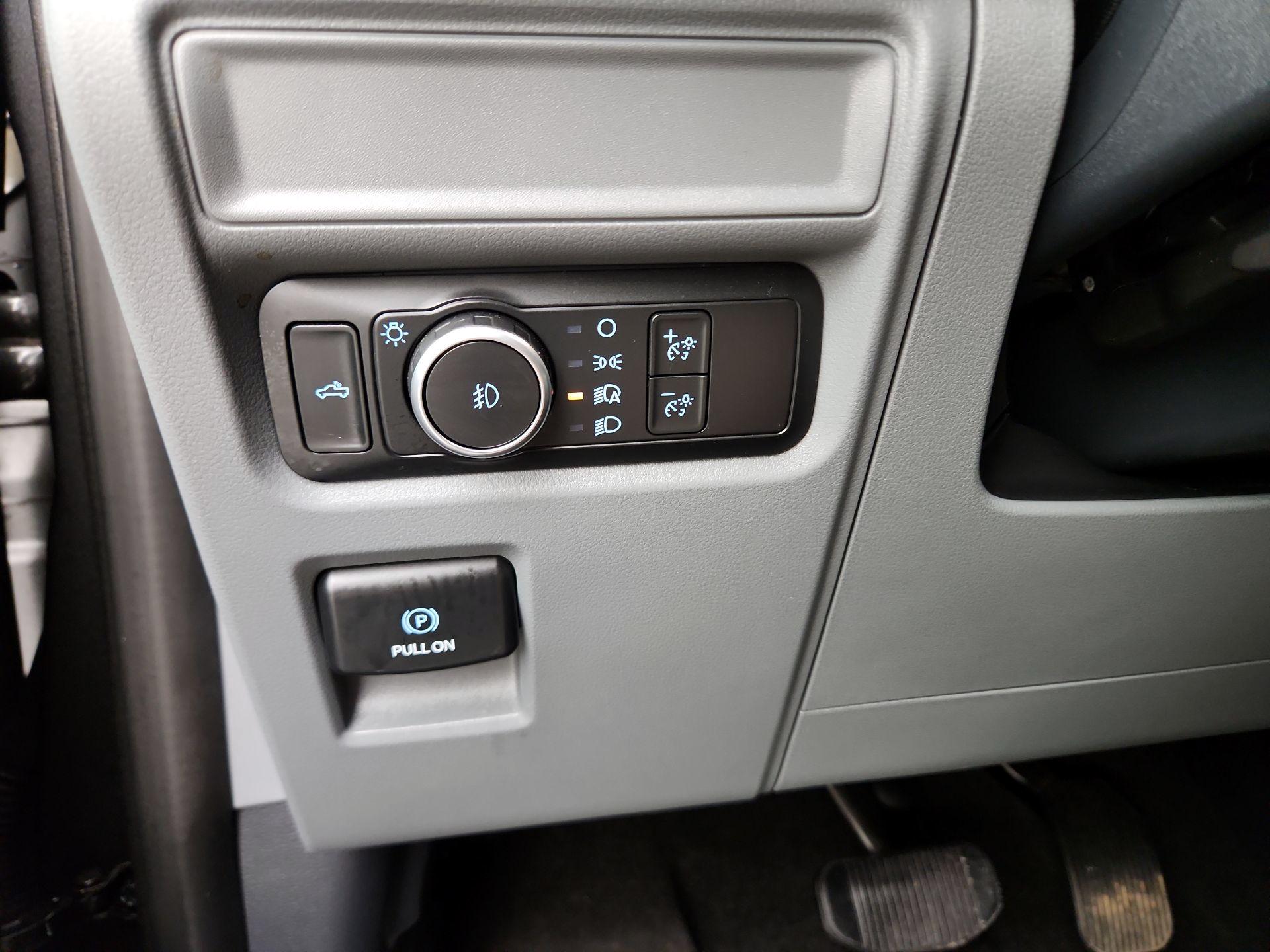 Thumbnail: 2022 Ford F-150 - 13