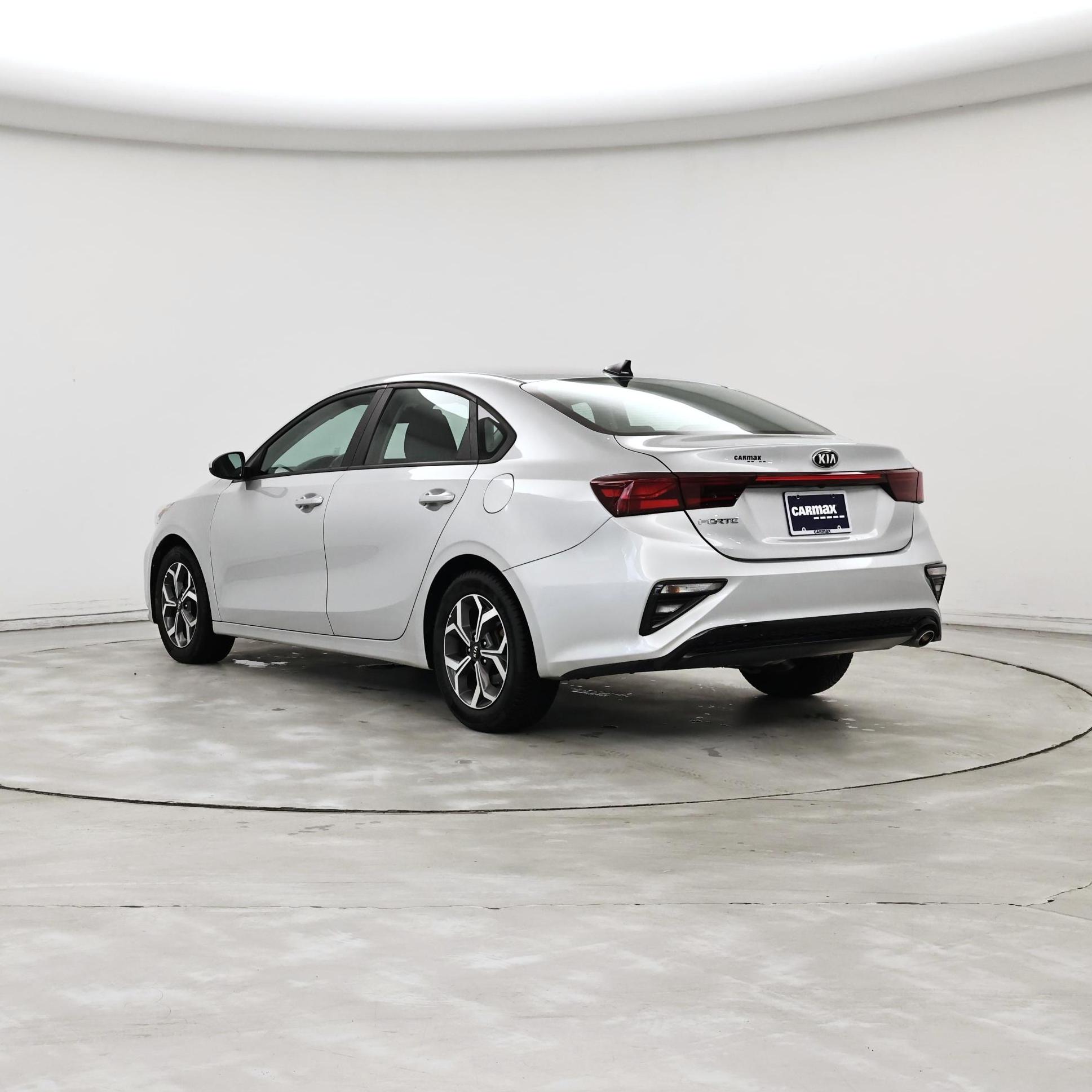 Thumbnail: 2021 Kia Forte - 2