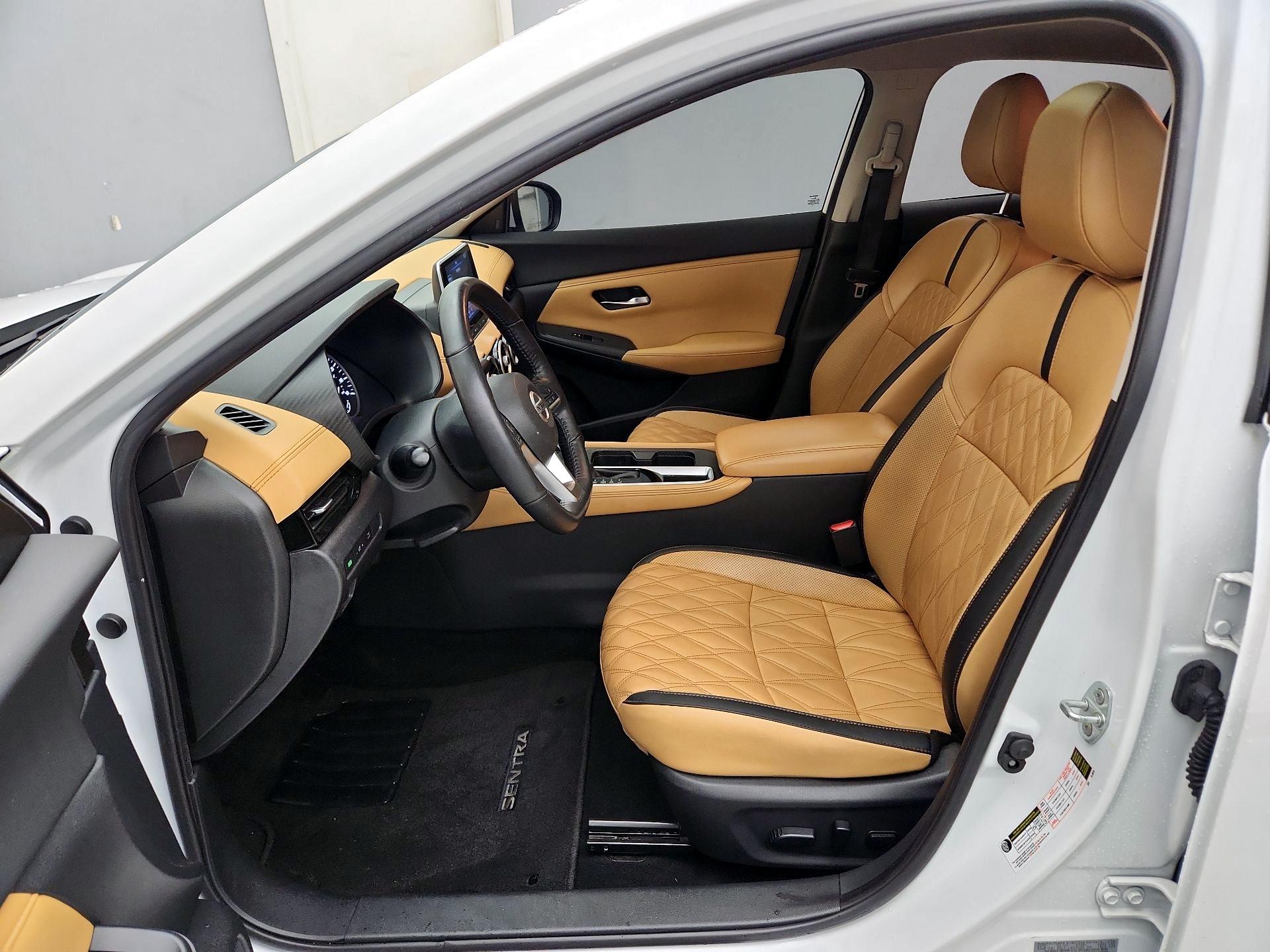 Thumbnail: 2022 Nissan Sentra - 11