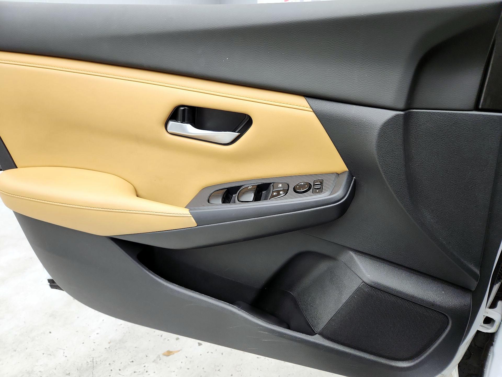 Thumbnail: 2022 Nissan Sentra - 12