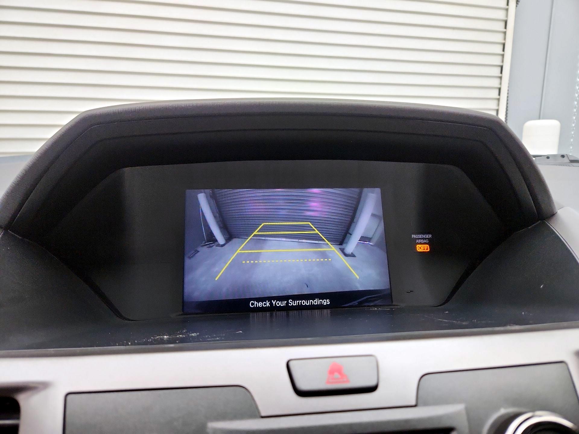 Thumbnail: 2016 Honda Odyssey - 14