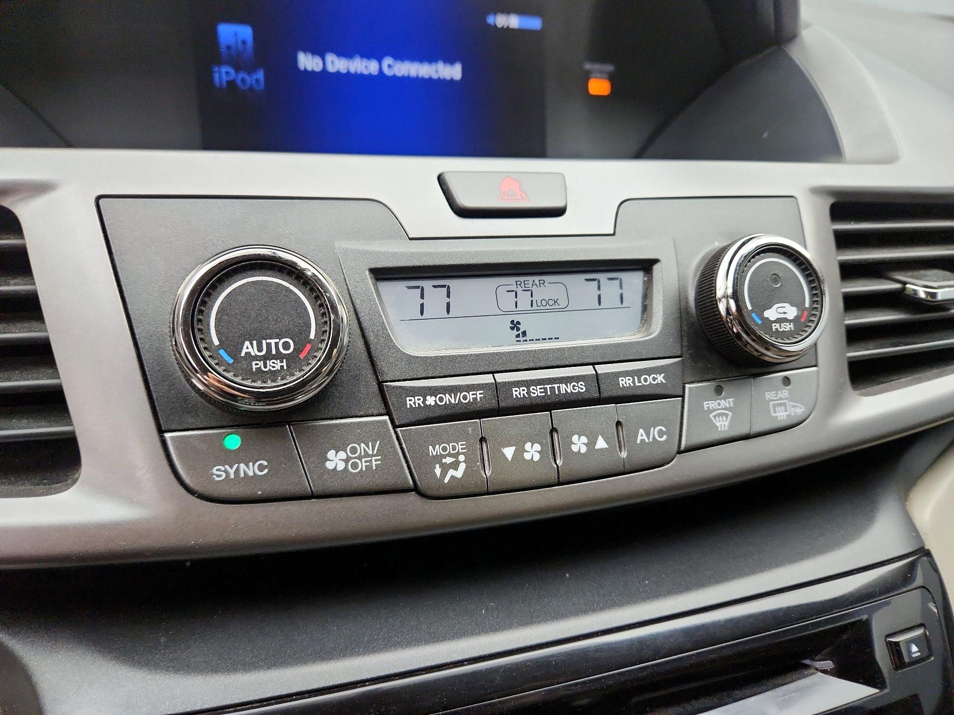 Thumbnail: 2016 Honda Odyssey - 16