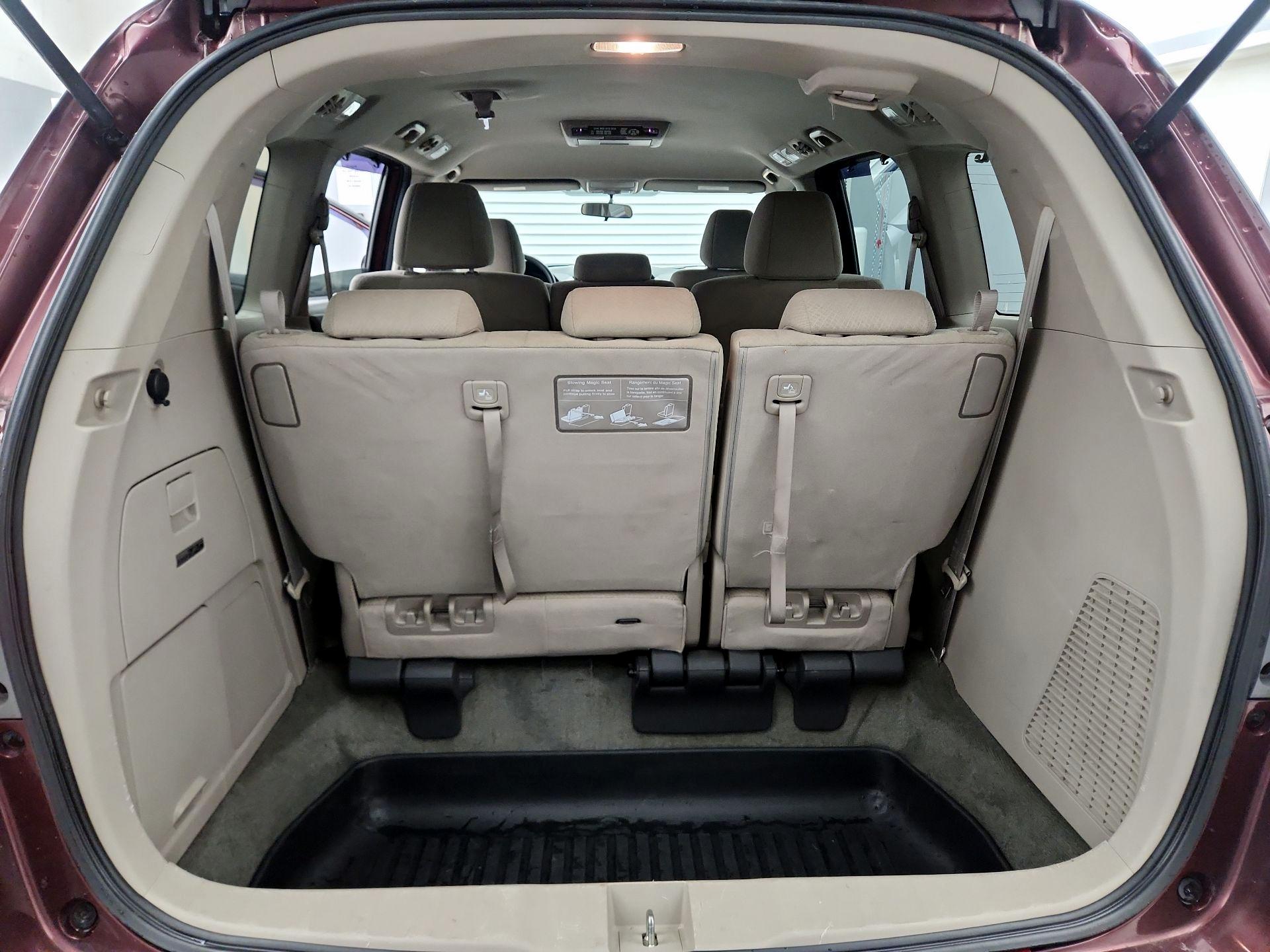 Thumbnail: 2016 Honda Odyssey - 20