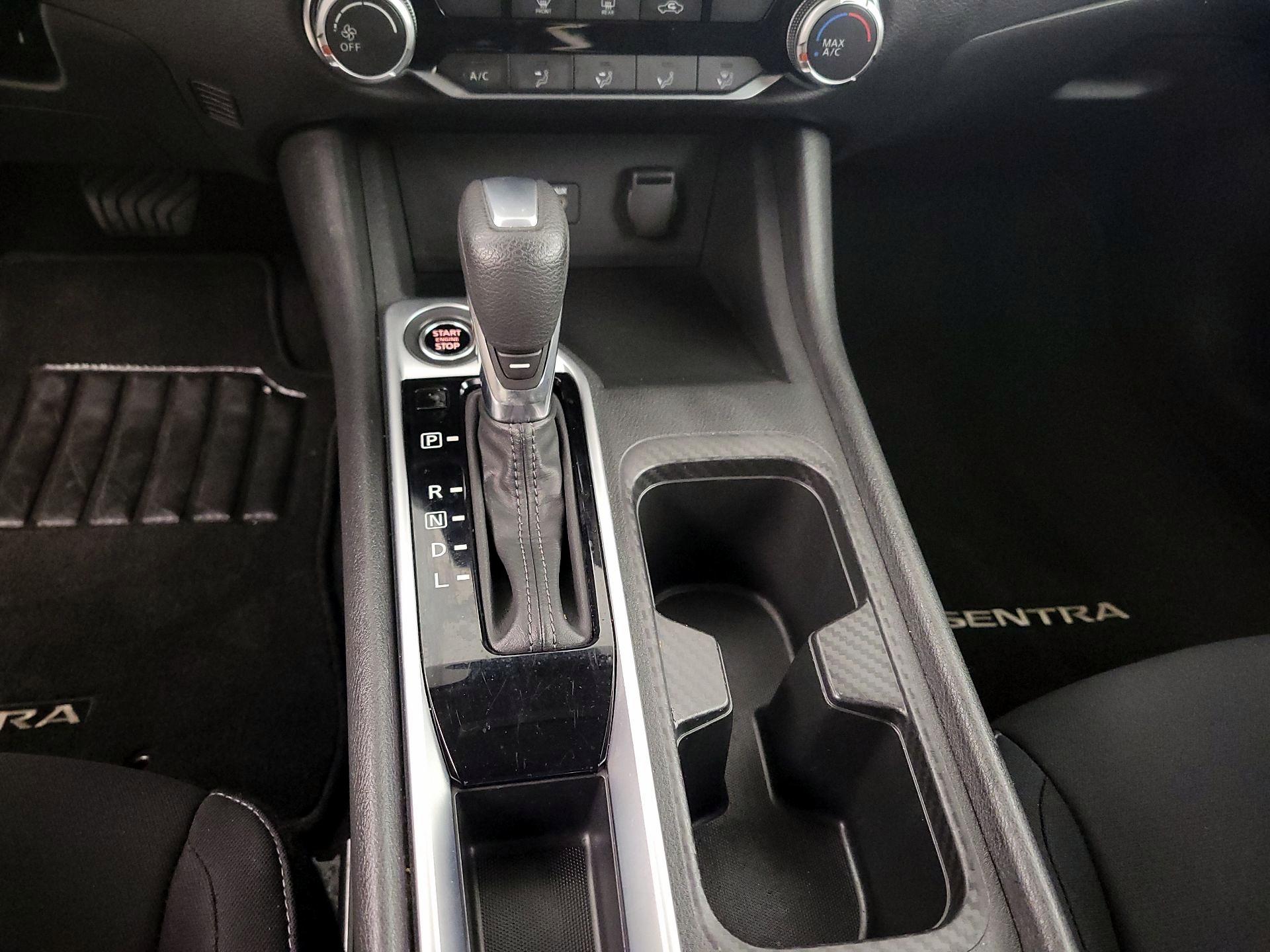 Thumbnail: 2023 Nissan Sentra - 17