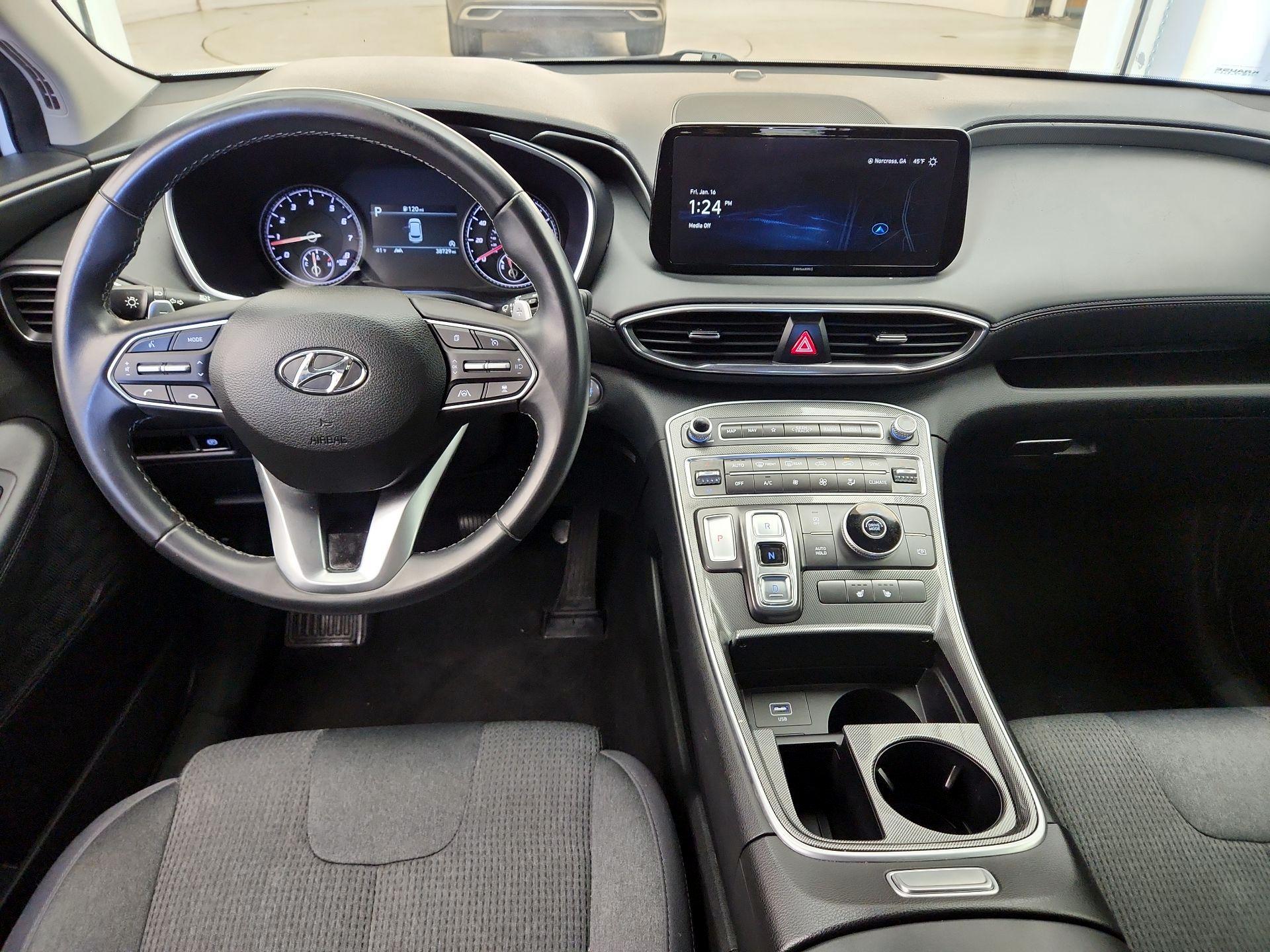 Thumbnail: 2023 Hyundai Santa Fe - 9