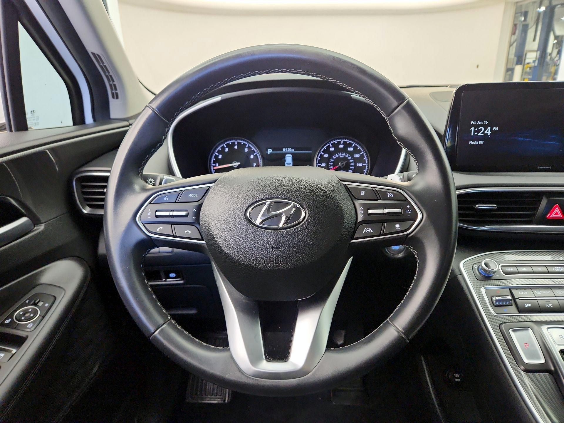 Thumbnail: 2023 Hyundai Santa Fe - 10