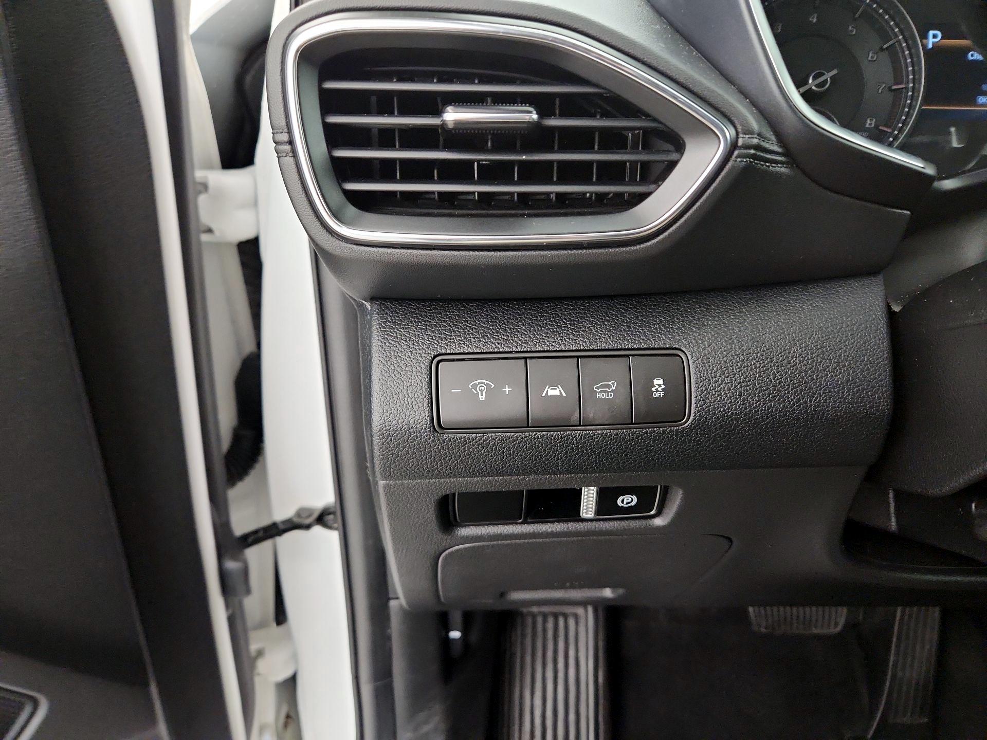 Thumbnail: 2023 Hyundai Santa Fe - 13