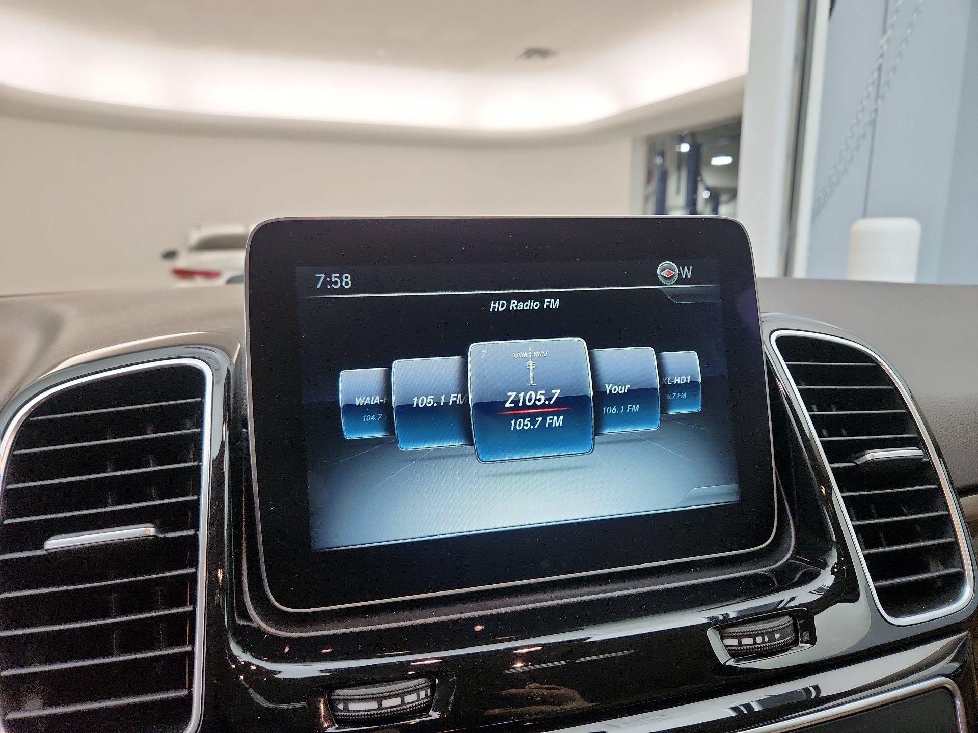 Thumbnail: 2018 Mercedes-Benz GLE - 16