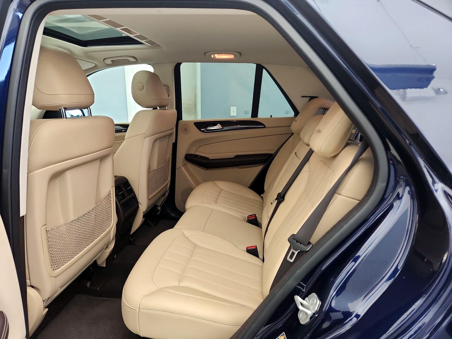 Thumbnail: 2018 Mercedes-Benz GLE - 20