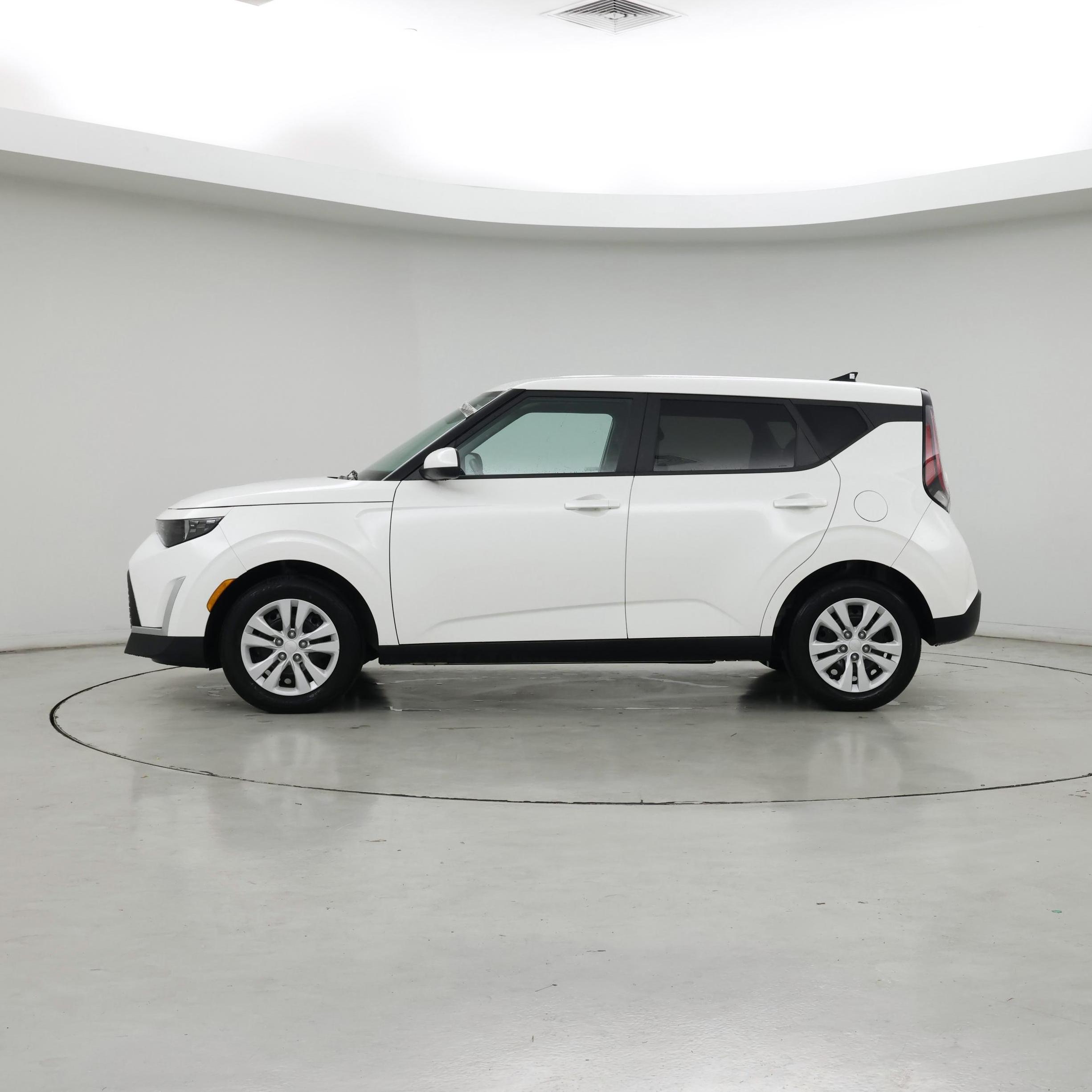 Thumbnail: 2024 Kia Soul - 3