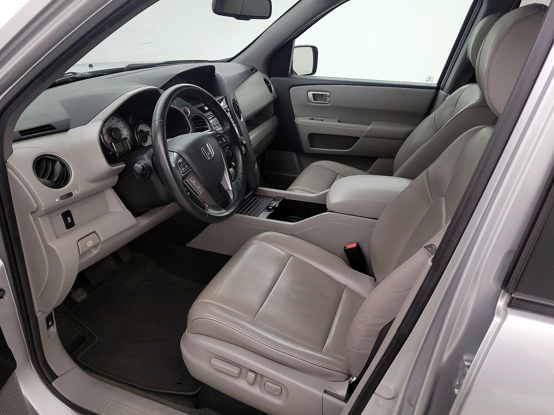 Thumbnail: 2014 Honda Pilot - 11