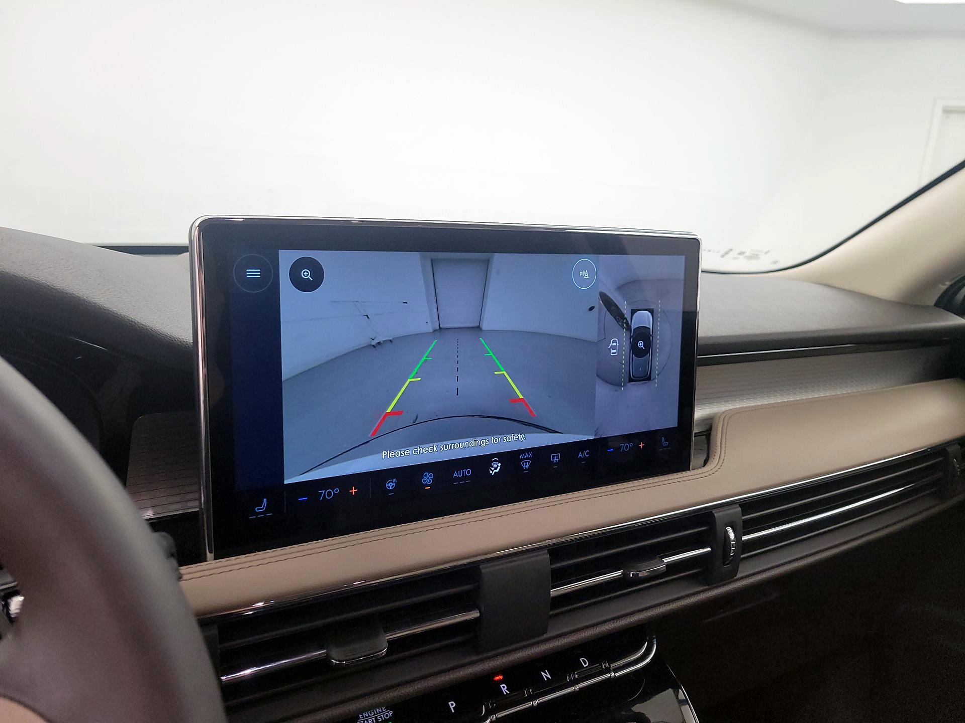 Thumbnail: 2024 Lincoln Corsair - 15