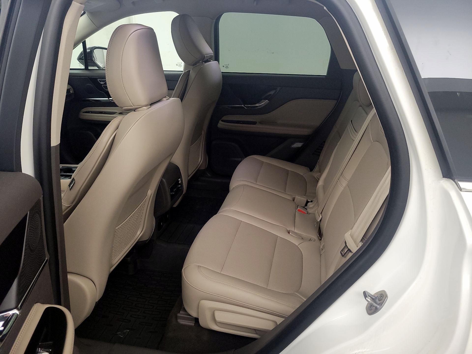 Thumbnail: 2024 Lincoln Corsair - 20