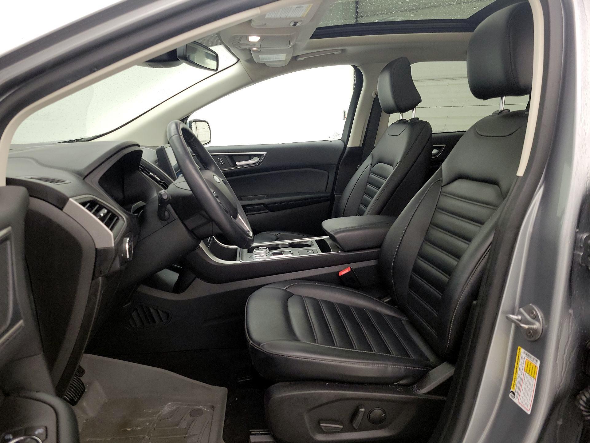 Thumbnail: 2022 Ford Edge - 11