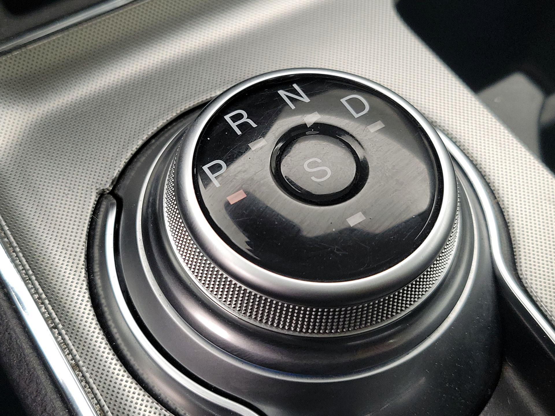 Thumbnail: 2022 Ford Edge - 17