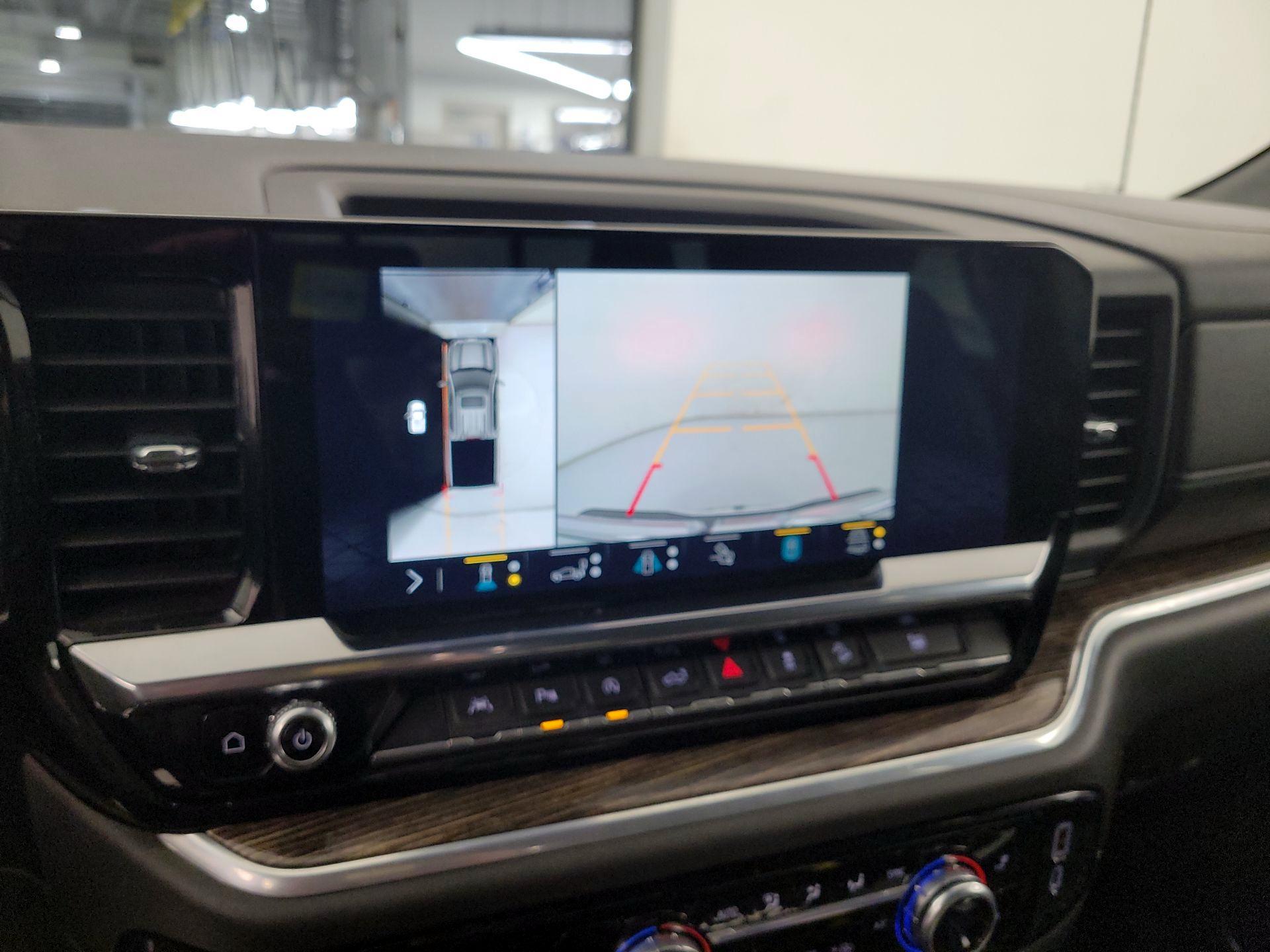 Thumbnail: 2022 GMC Sierra 1500 - 15