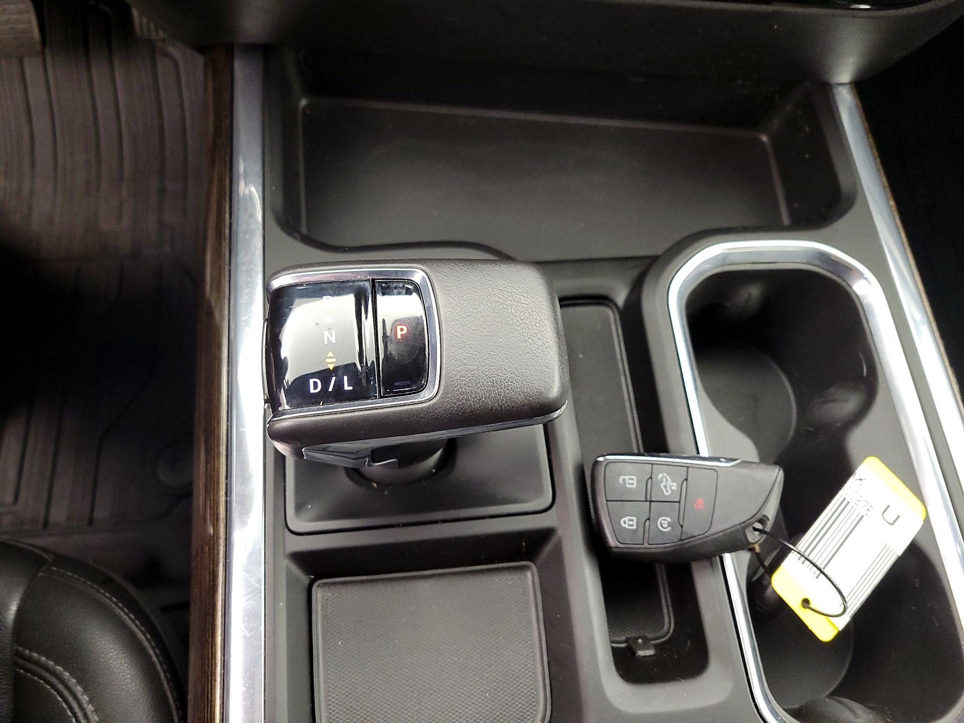 Thumbnail: 2022 GMC Sierra 1500 - 18