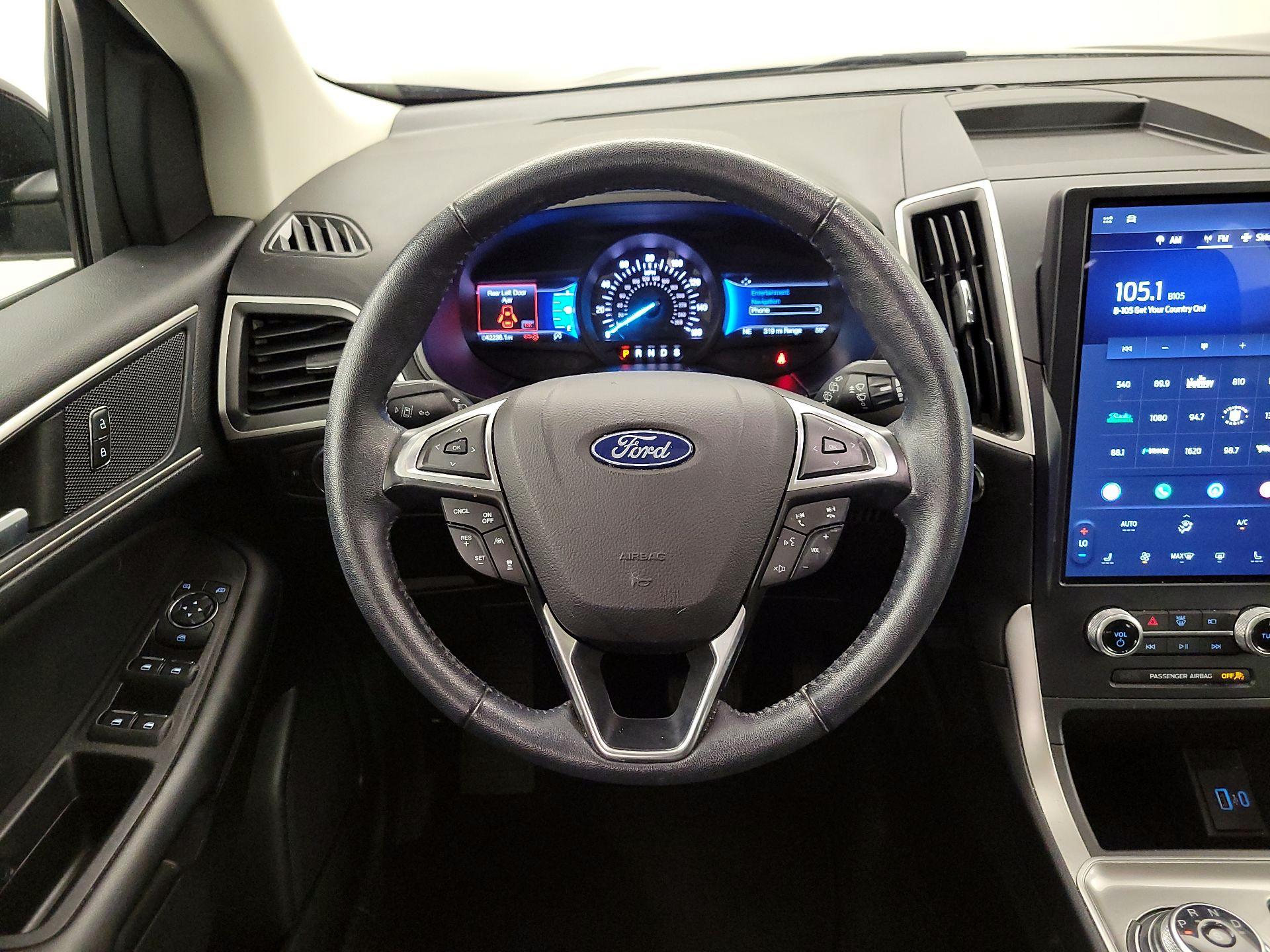 Thumbnail: 2023 Ford Edge - 10
