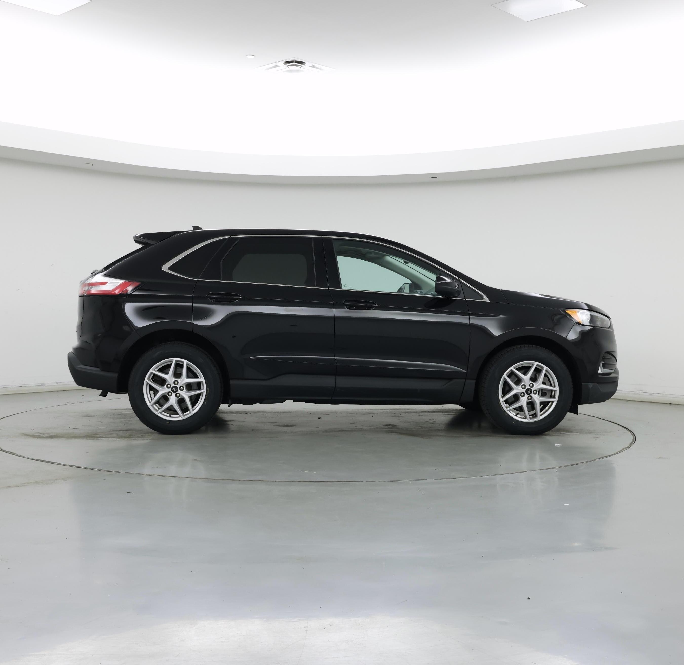 Thumbnail: 2023 Ford Edge - 7