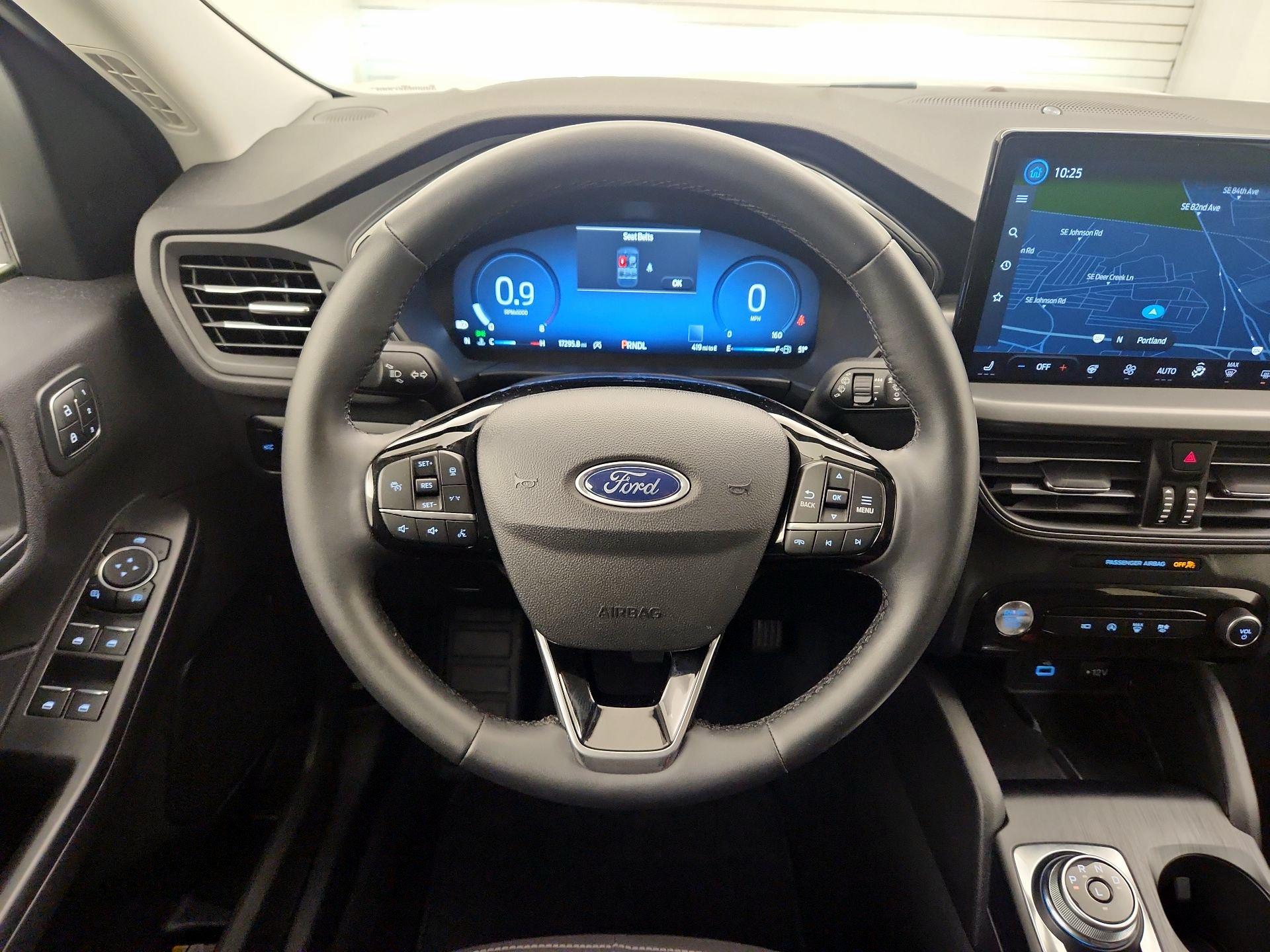 Thumbnail: 2023 Ford Escape - 10