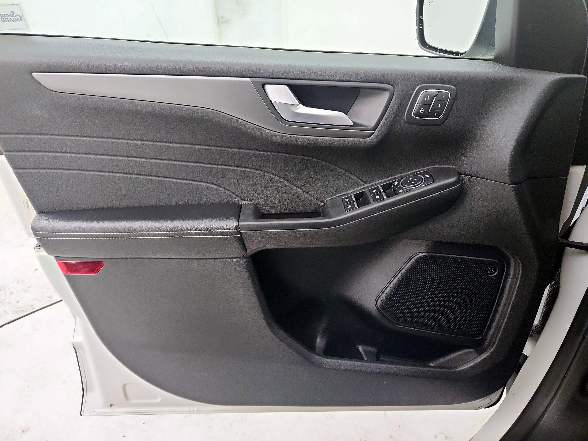 Thumbnail: 2023 Ford Escape - 12