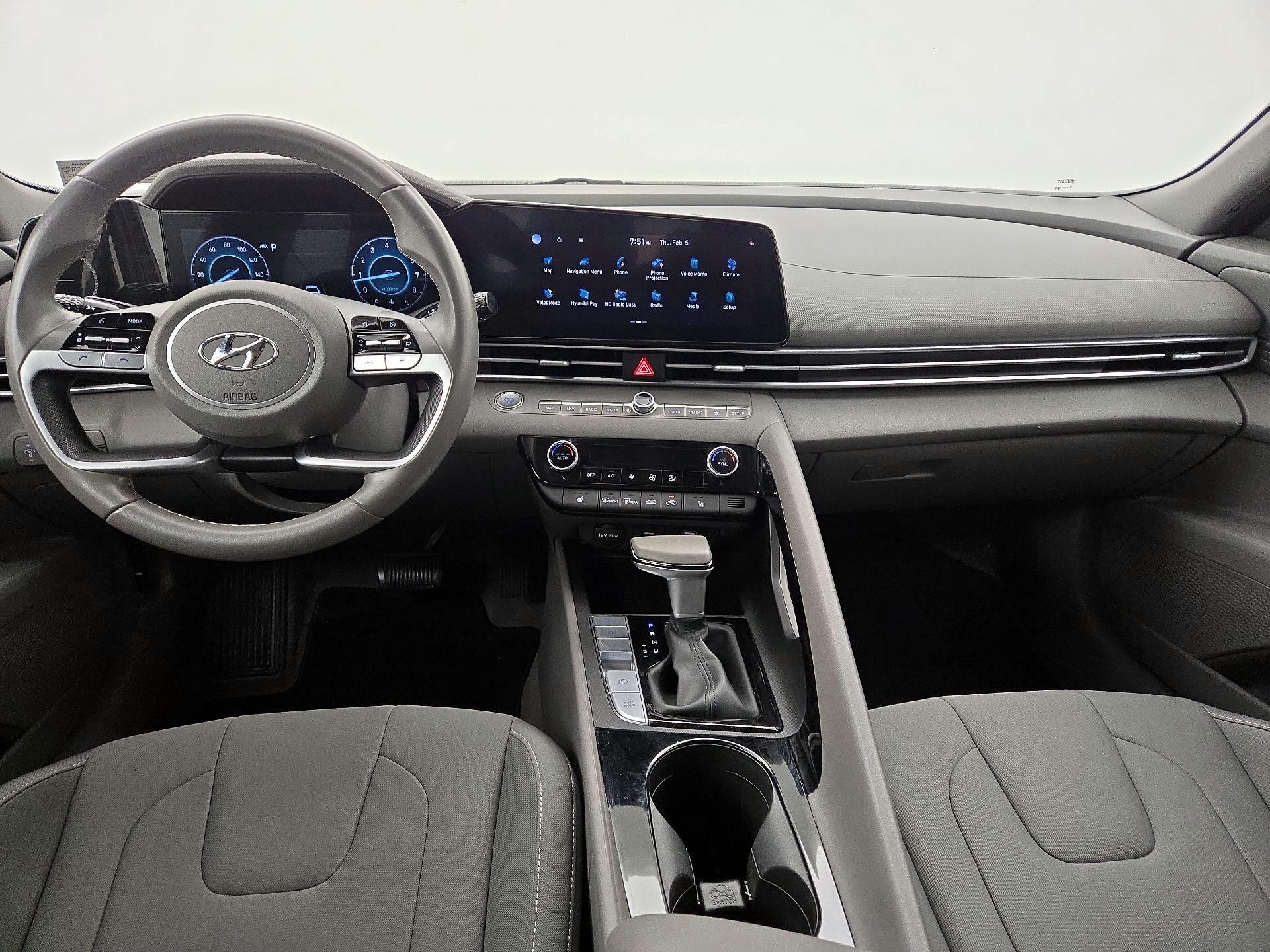 Thumbnail: 2023 Hyundai Elantra - 9