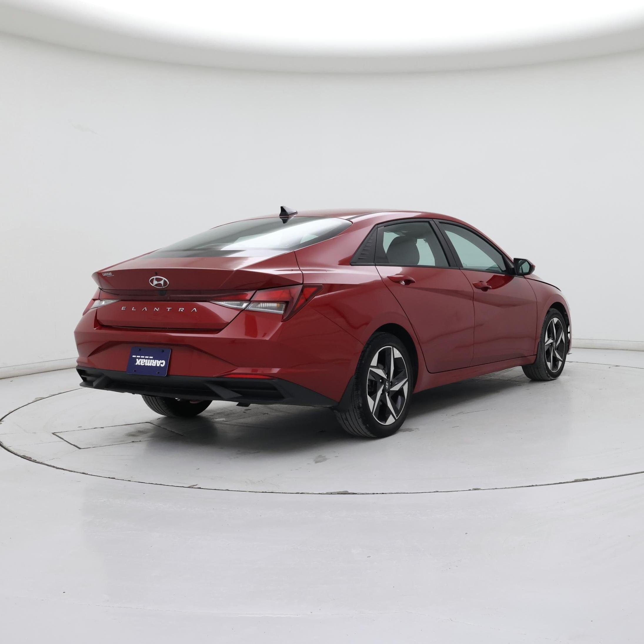 Thumbnail: 2023 Hyundai Elantra - 8