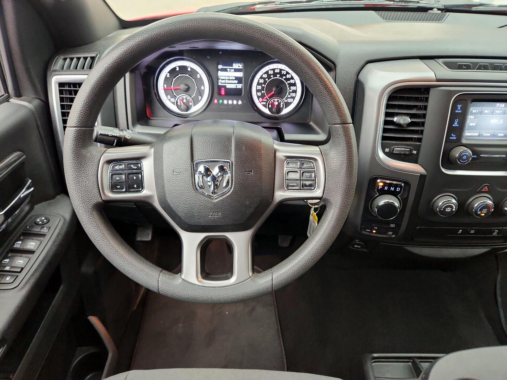 Thumbnail: 2024 RAM 1500 Classic - 10