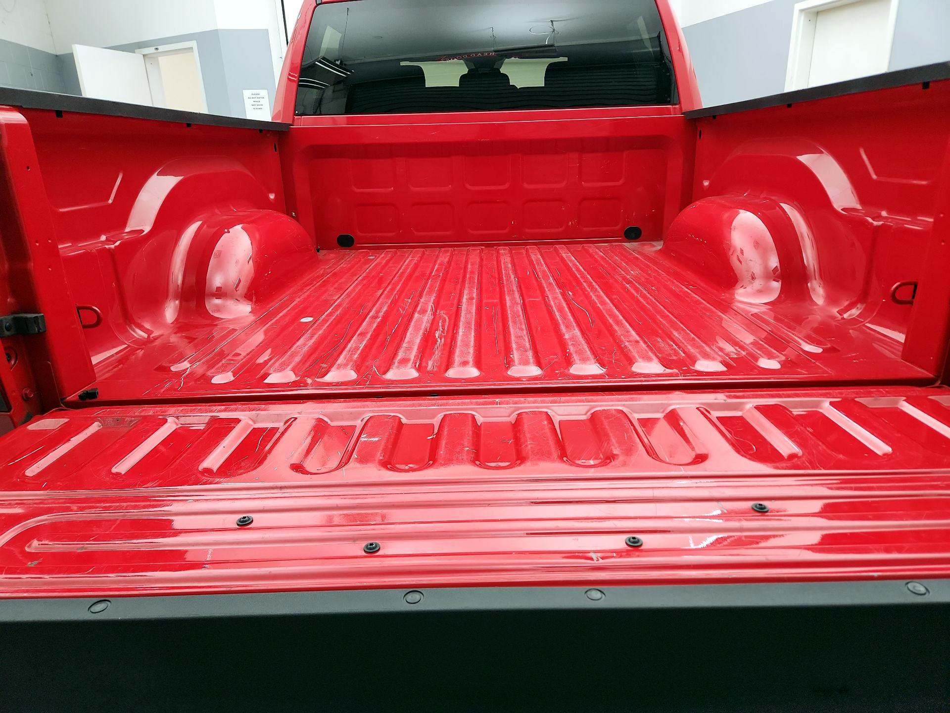 Thumbnail: 2024 RAM 1500 Classic - 20