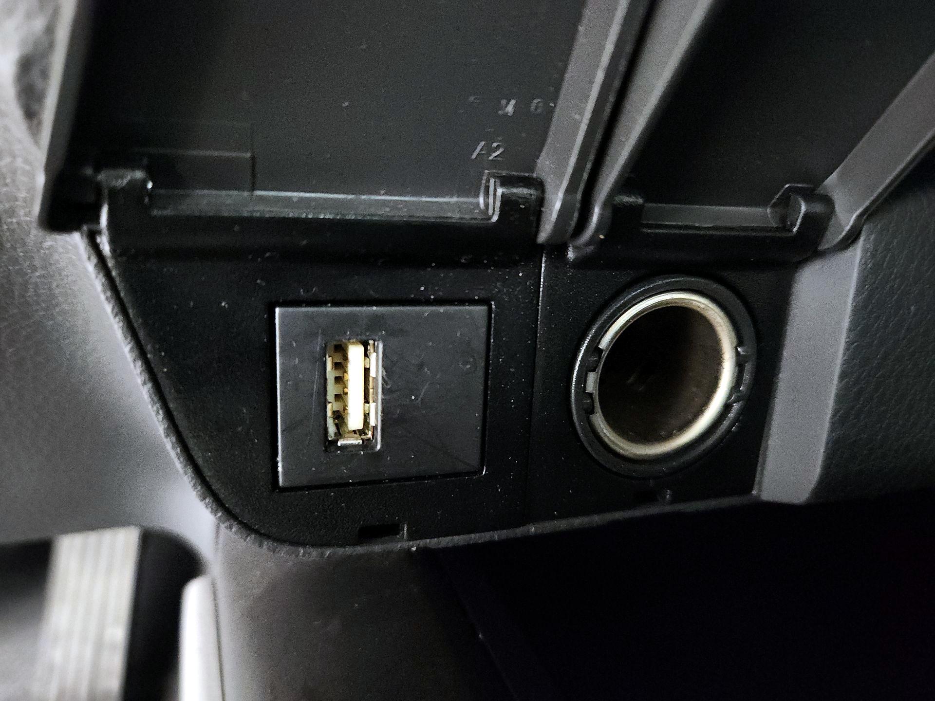 Thumbnail: 2024 Toyota Camry - 18